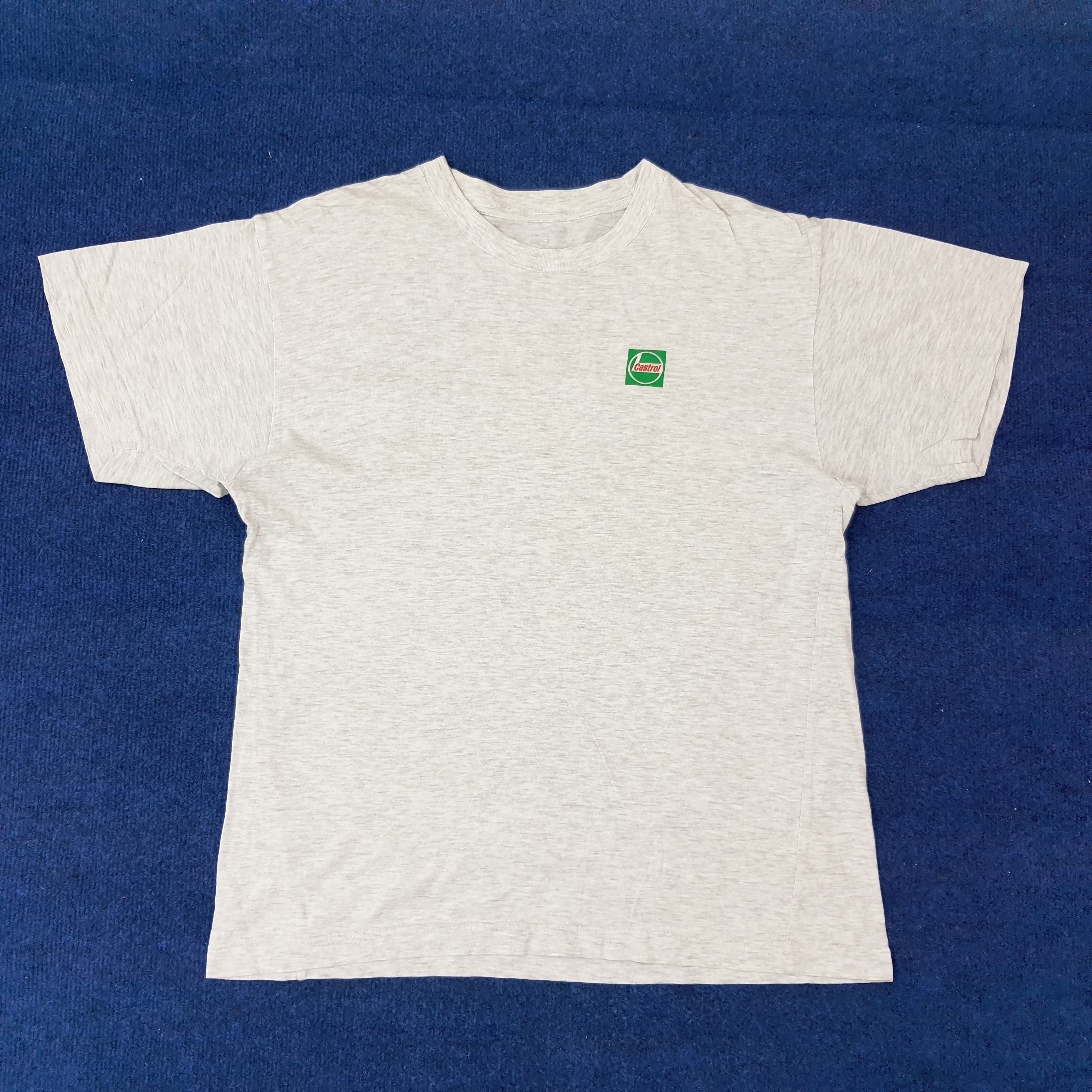 Vintage Vintage Castrol Racing Motorsports Tshirt C223N70 Size US L / EU 52-54 / 3 - 3 Thumbnail