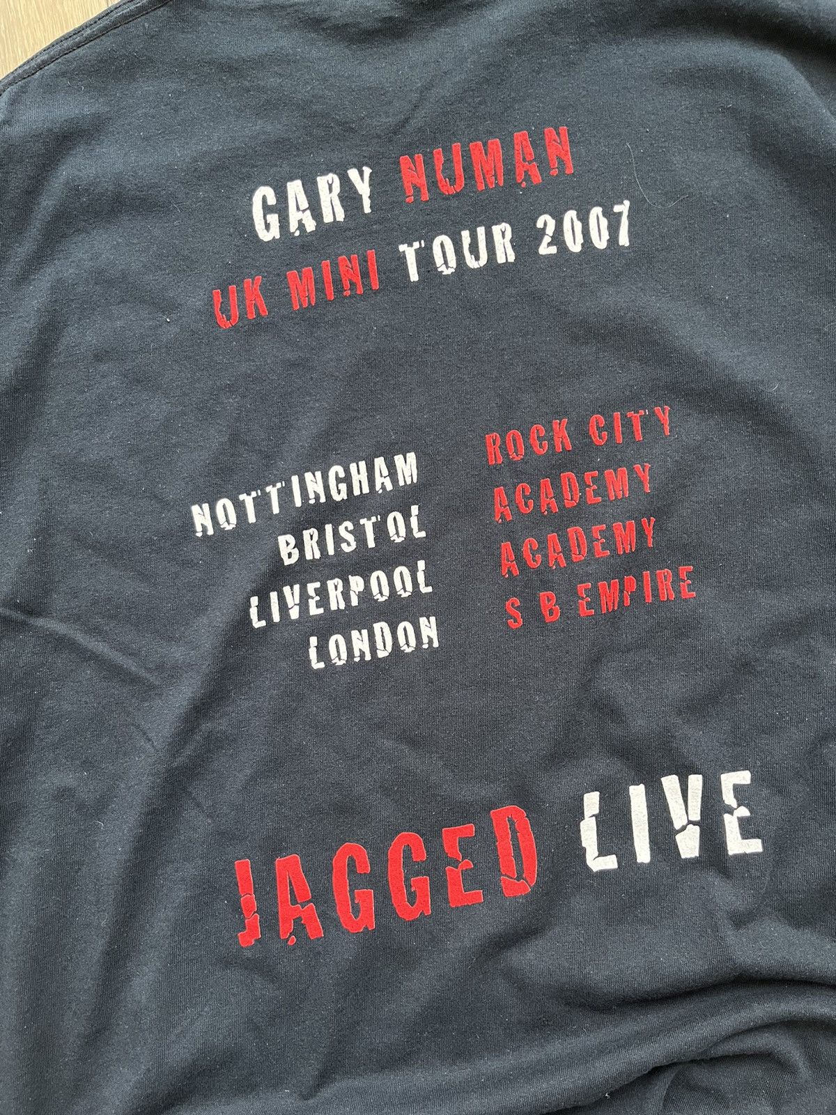 Band Tees × Vintage Vintage Gary Numan (JAGGED LIVE) Very Rare Shirt Size US XL / EU 56 / 4 - 9 Thumbnail