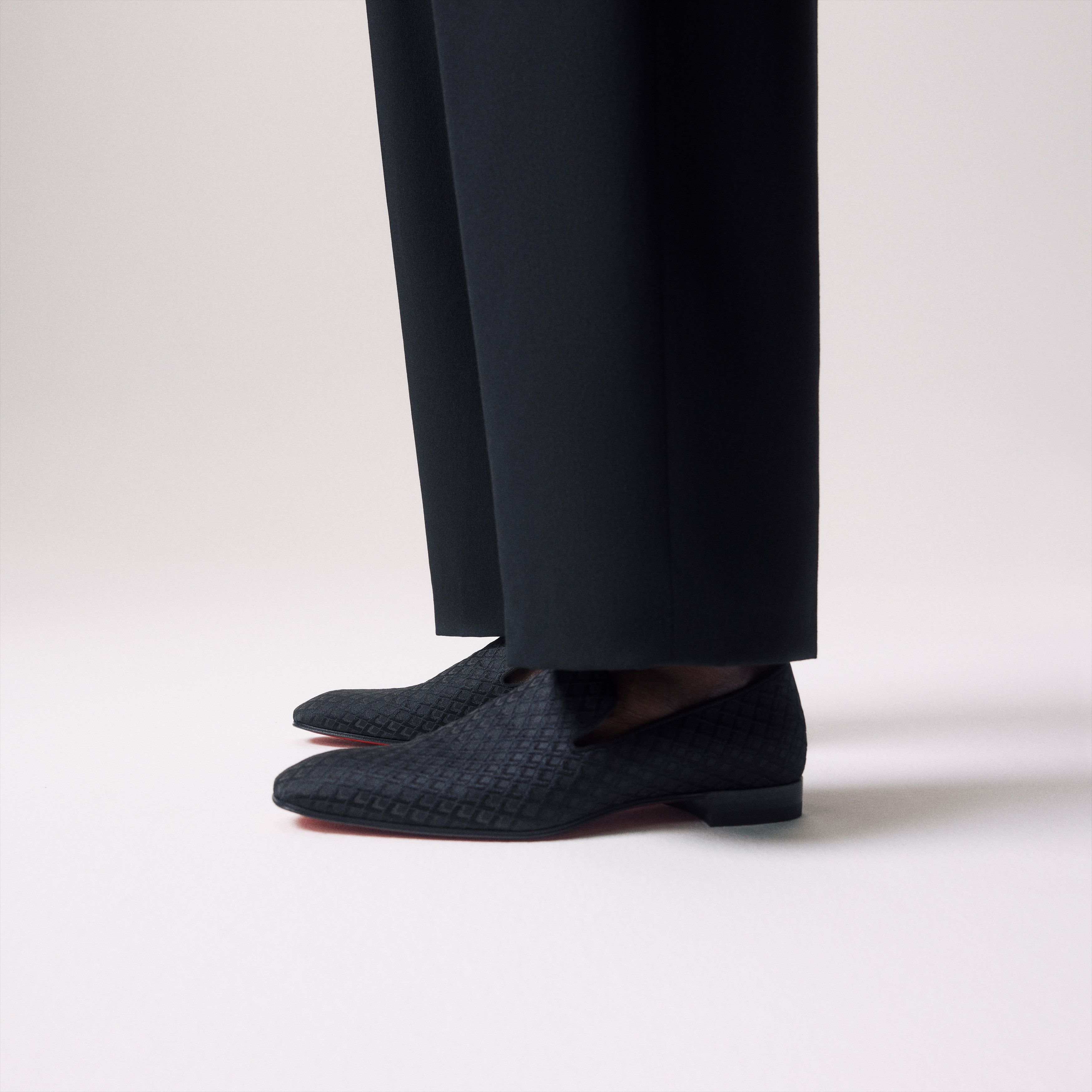 Christian Louboutin oc11z0625 Loafers in Black Size US 11 / EU 44 - 2 Thumbnail