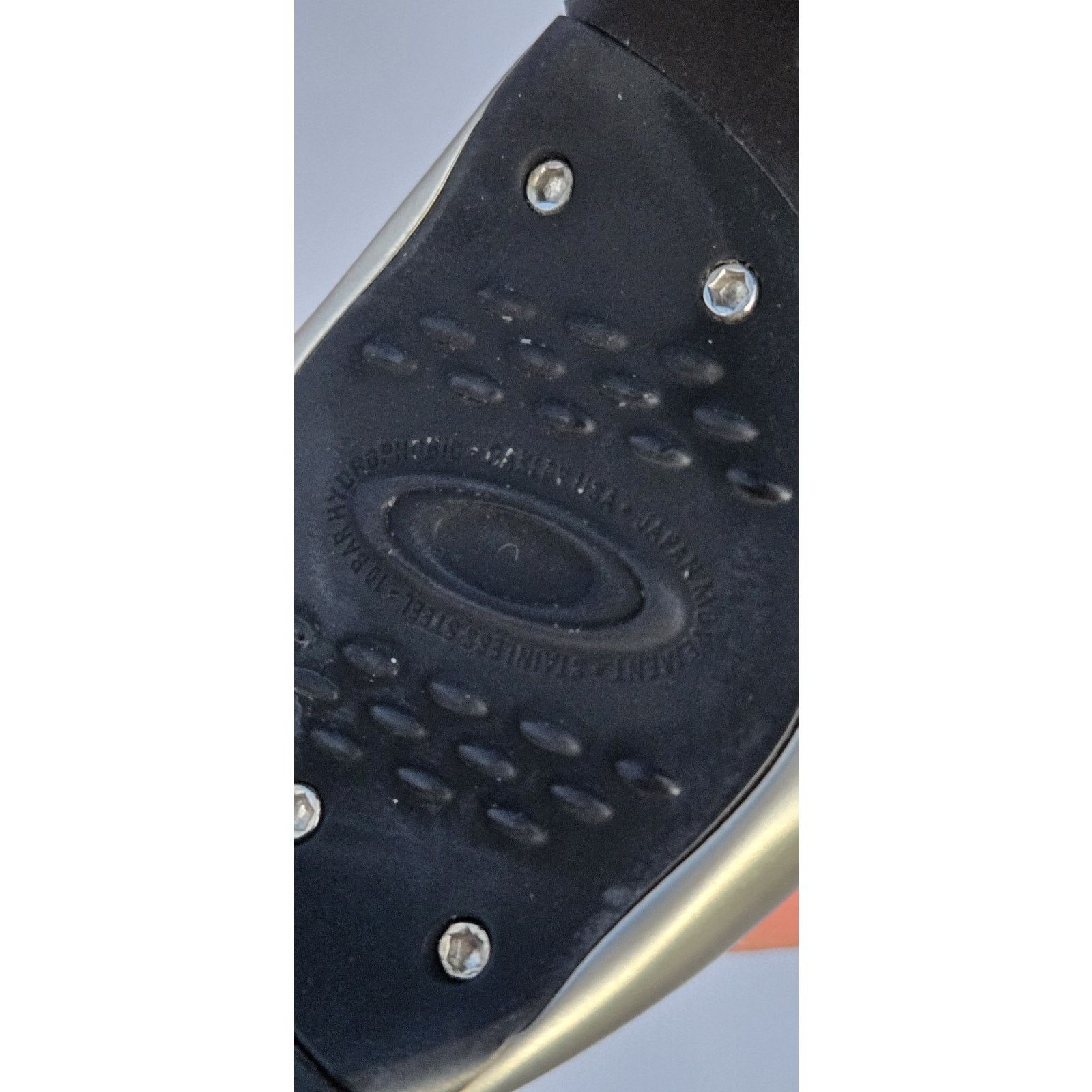 Oakley Vintage Oakley 1.0 Bullet Crush Watch Black Y2K Silver Face Size 30 - 11 Thumbnail
