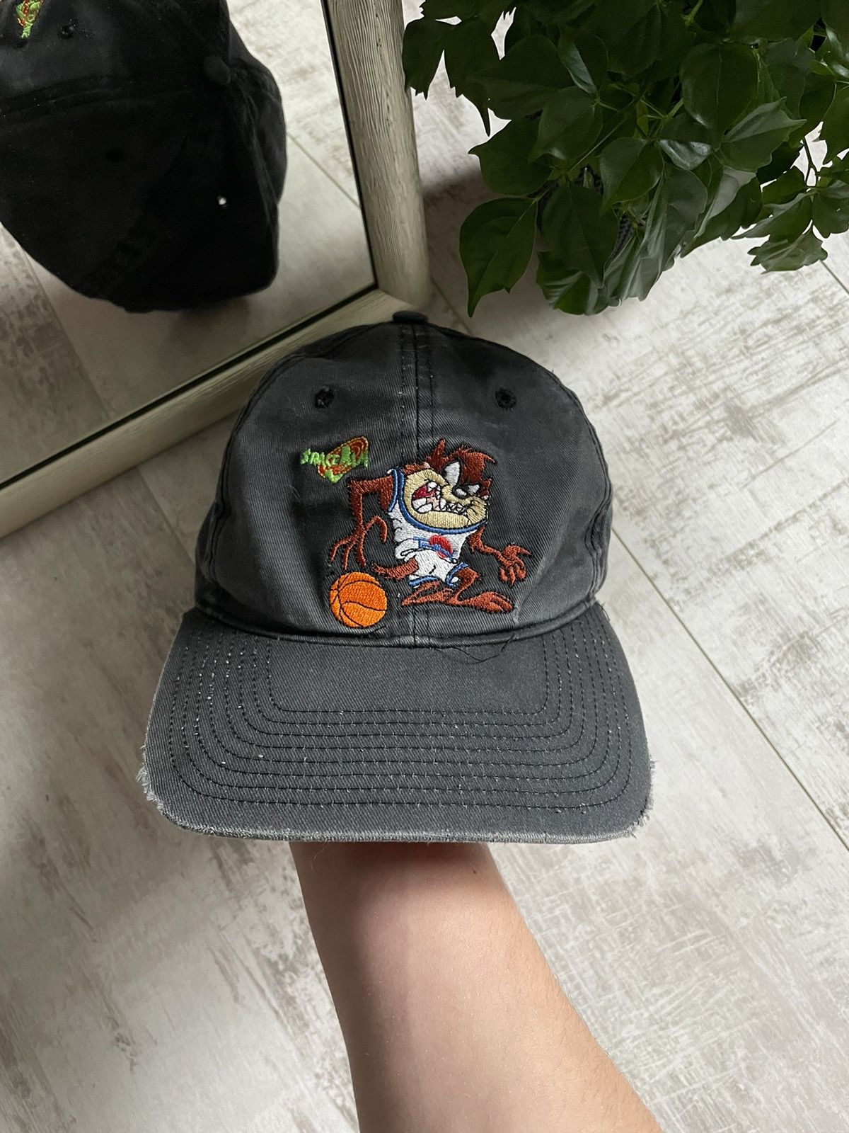 Vintage × Warner Bros Vintage Taz Devil 1996 Warner Bros Space Jam Faded Hat Cap Size ONE SIZE - 1 Thumbnail