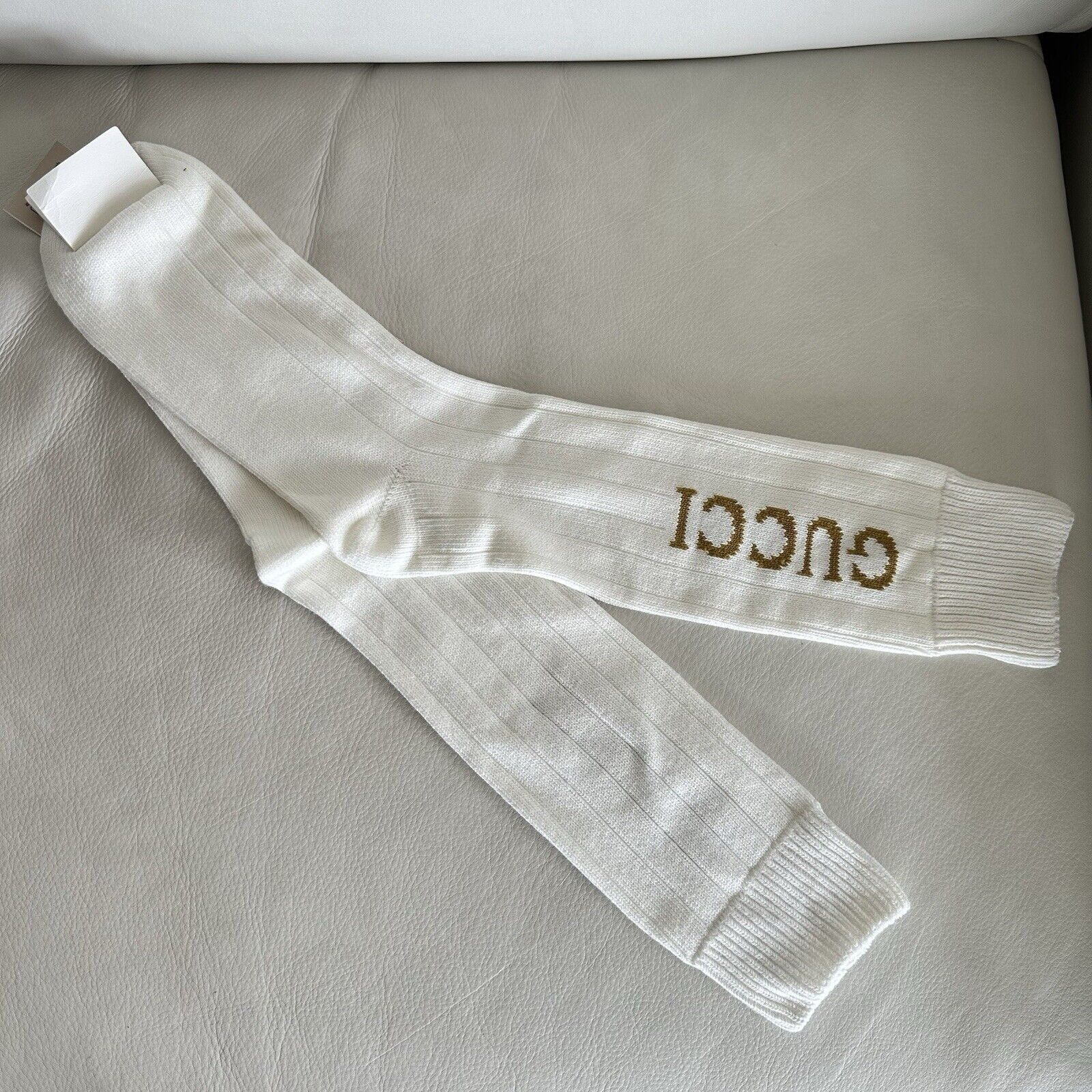 Gucci NEW Gucci Logo Socks Unisex White Wool 100% Authentic Gold S Size ONE SIZE - 5 Thumbnail