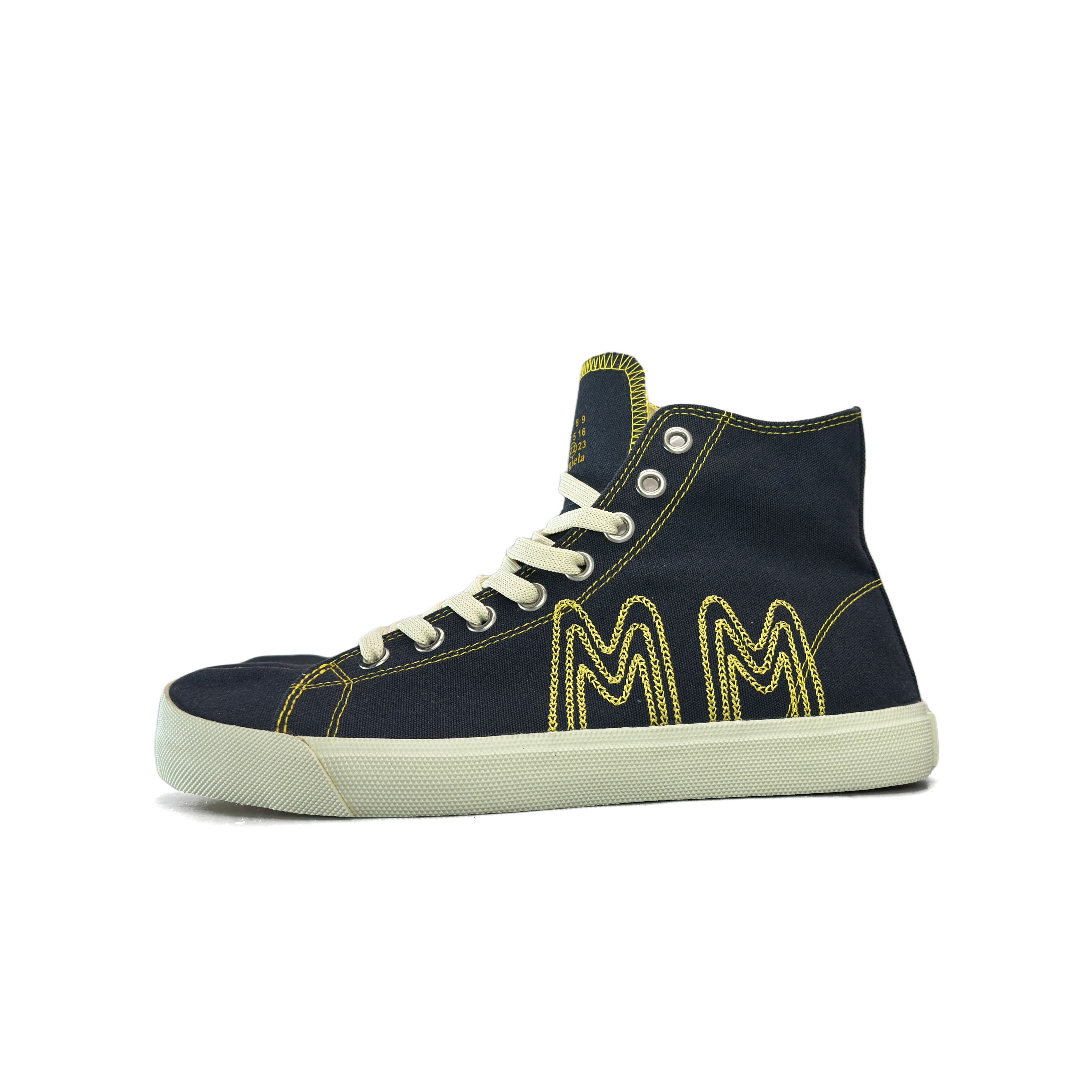 Maison Margiela 2002 VINTAGE MARGIELA TABI SNEAKER HI TOP | Grailed