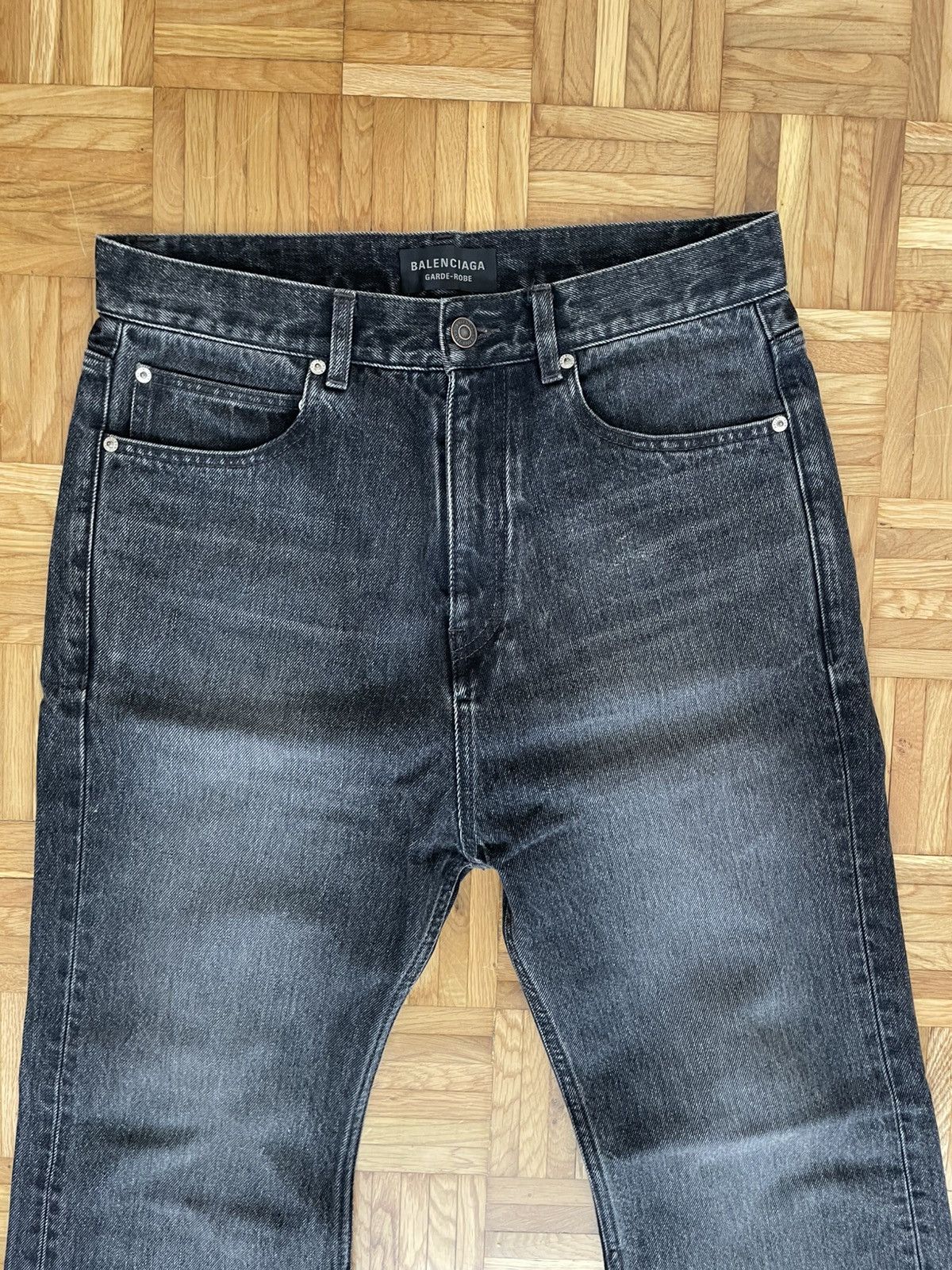 Balenciaga Balenciaga Flared Jeans Garde-Robe (29) Size US 29 - 3 Thumbnail