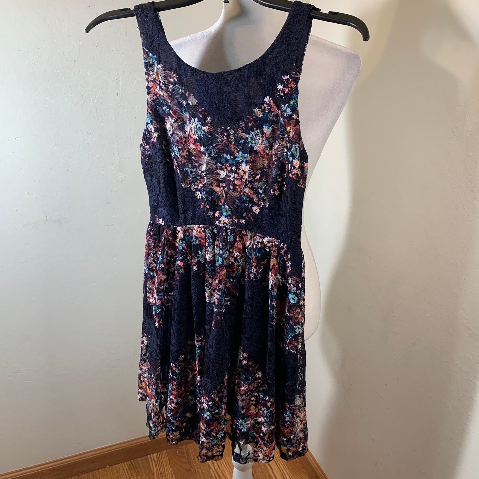 Other Love, Fire Women Lace Dress size S Size S / US 4 / IT 40 - 2 Thumbnail