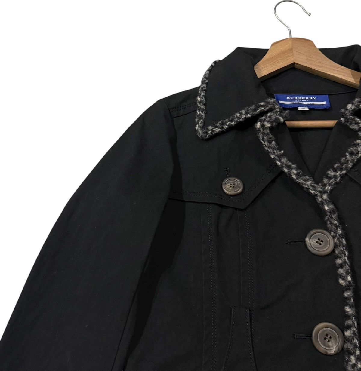 Burberry ‼️RARE‼️Vintage Burberry London Blue Label Buttons Jacket Size S / US 4 / IT 40 - 5 Thumbnail