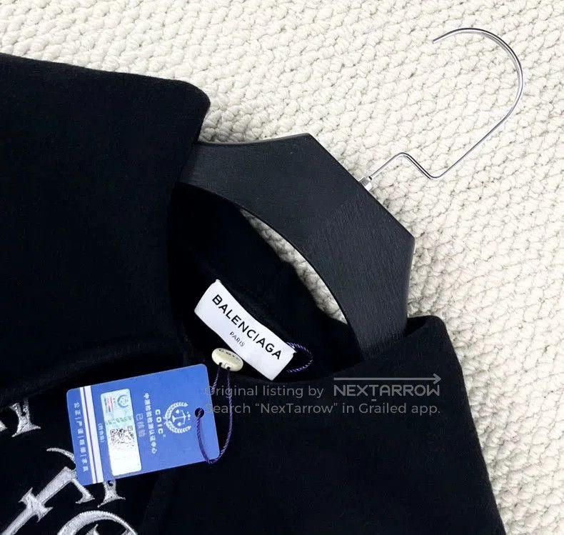 Balenciaga Balenciaga Distressed Logo Embroidered Hoodie. Size US L / EU 52-54 / 3 - 3 Thumbnail