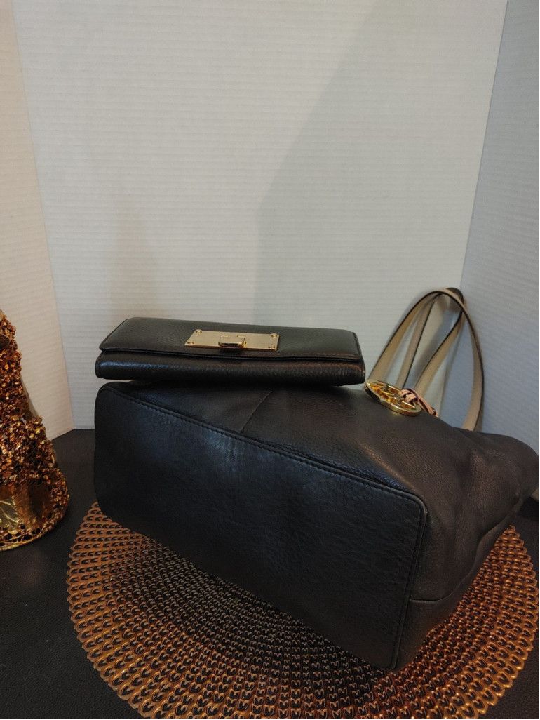 Michael Kors Michael Kors Bedford Tote & Manhatten Wallet Set Size ONE SIZE - 7 Thumbnail