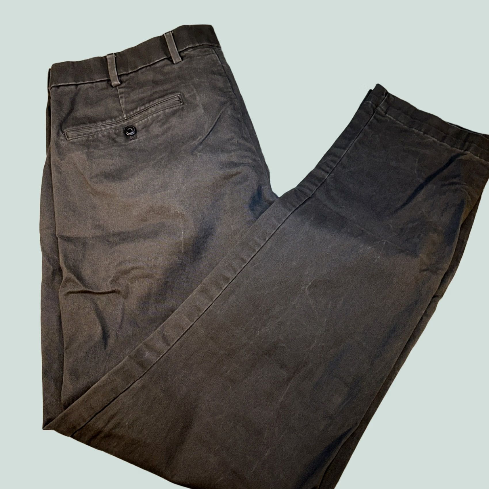 Gap GAP Slim Fit Chino Pants Mens 38 Gray Straight Leg Cotton Casual Slacks 34in Inseam Belt Loops Pockets Size US 38 / EU 54 - 1 Thumbnail