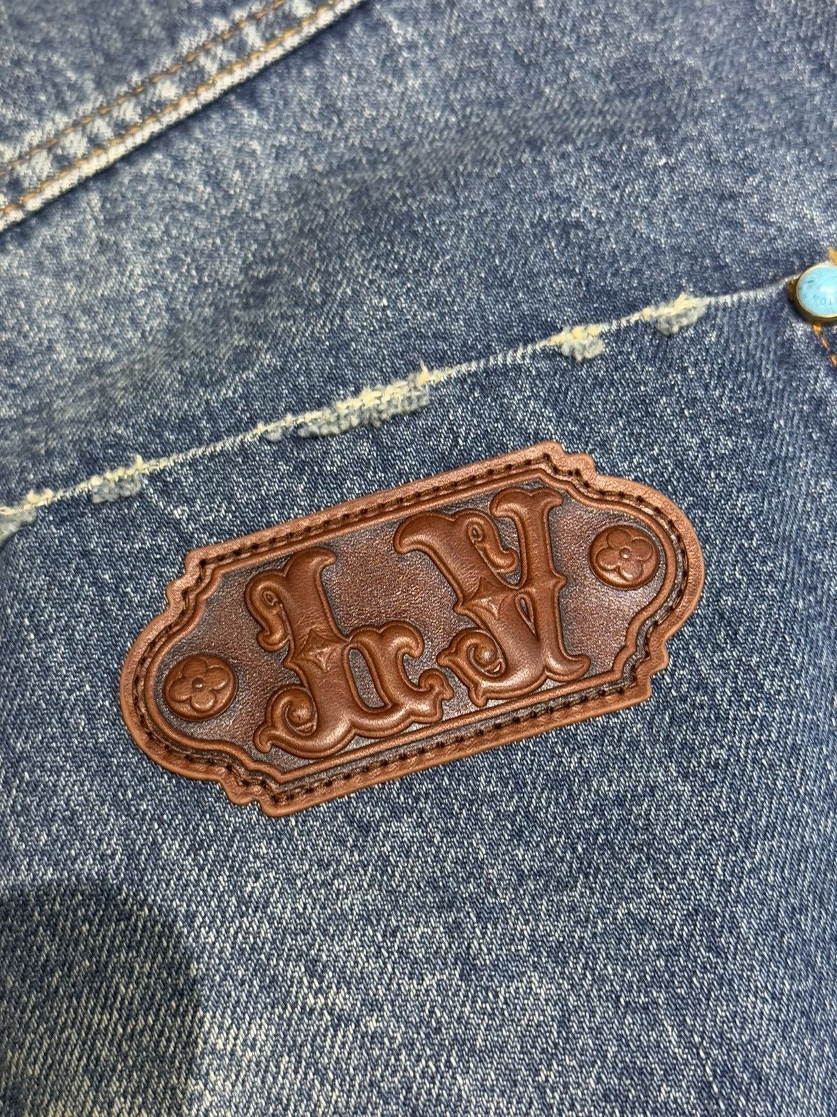 Louis Vuitton Louis Vuitton 24fw turquoise jeans Size US 29 - 10 Thumbnail