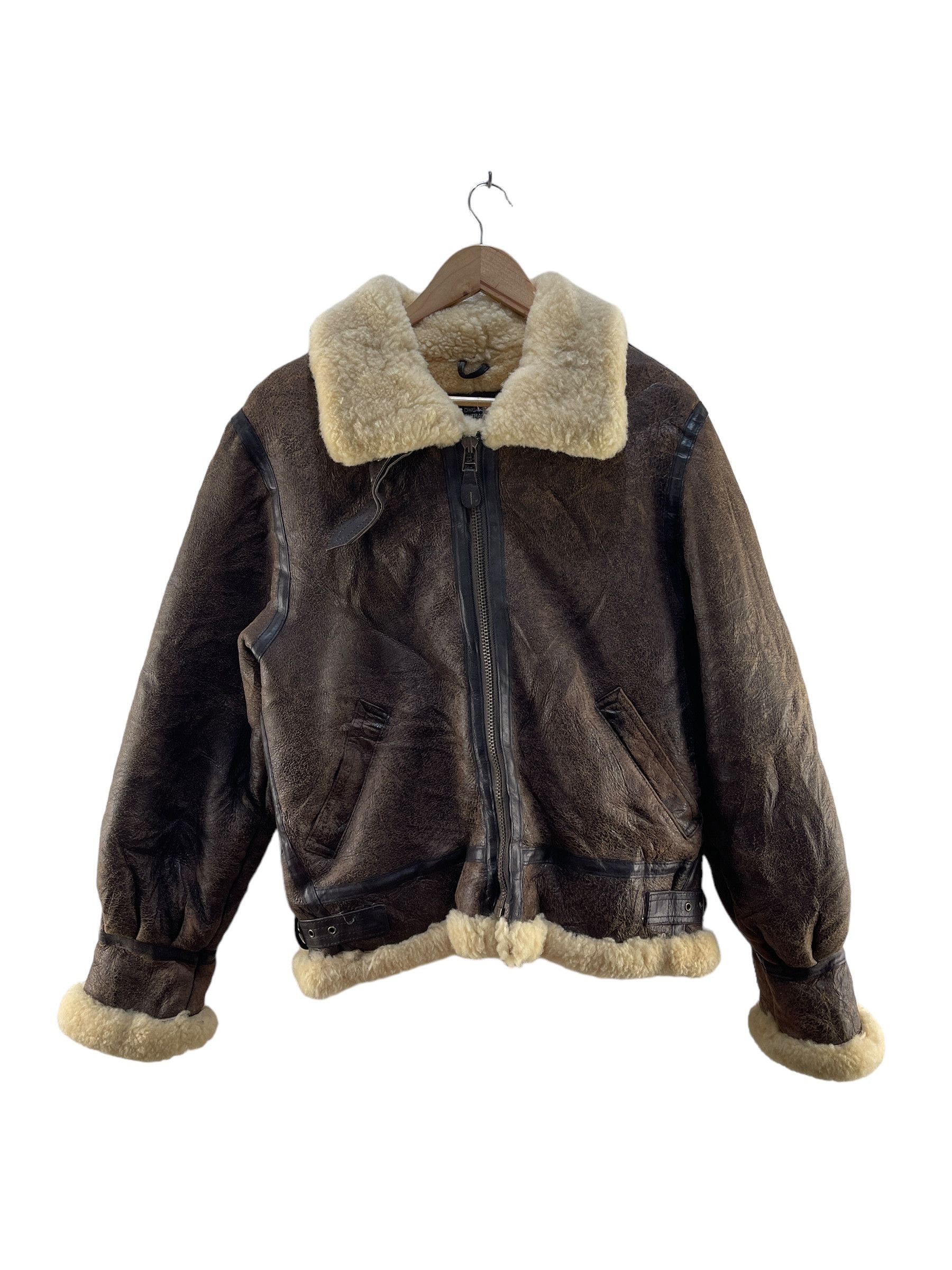 は*う様 90s short real mouton bomber jacket は*う様 90s short real mouton bomber jacket 90s B-3 type