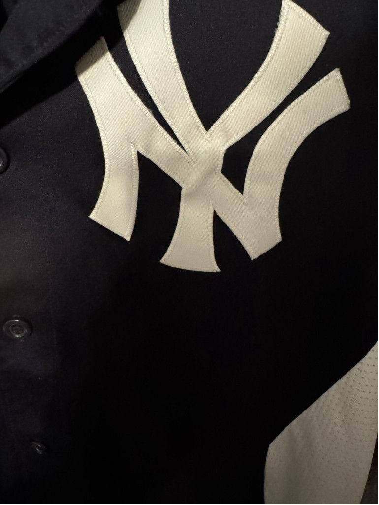Majestic New York Yankees Majestic Button up Jersey Men Sz L (?) Blue Size US L / EU 52-54 / 3 - 3 Thumbnail
