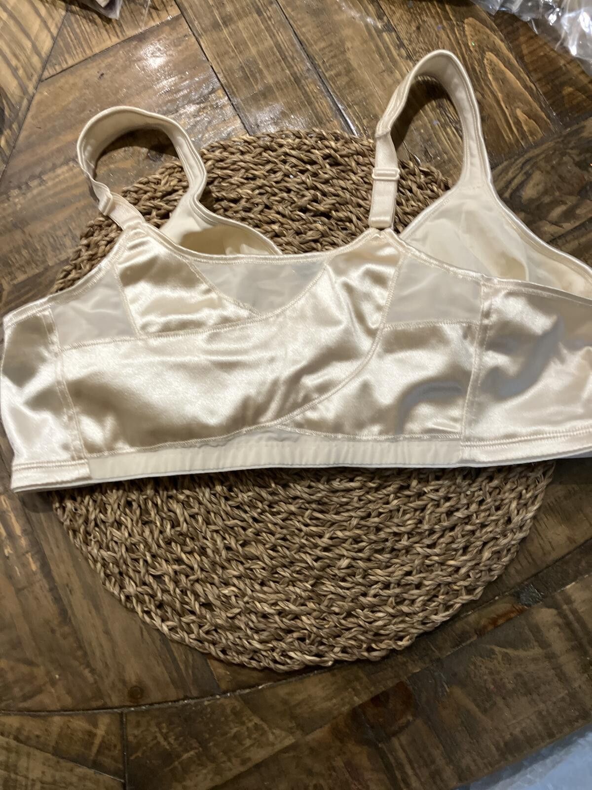 Other Playtex All Day Comfort Magic Rings Bra with Front Closure Size ONE SIZE - 5 Thumbnail