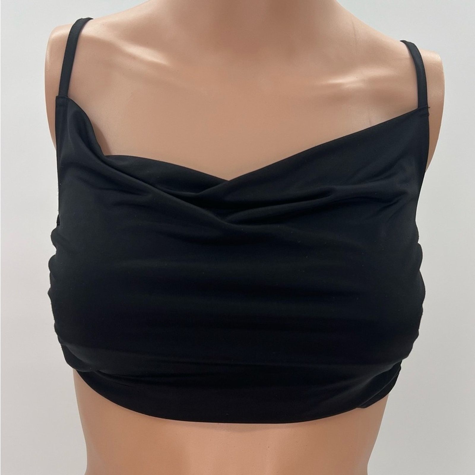 Urban Outfitters Urban Outfitters Black Crop Top Size S / US 4 / IT 40 - 8 Thumbnail