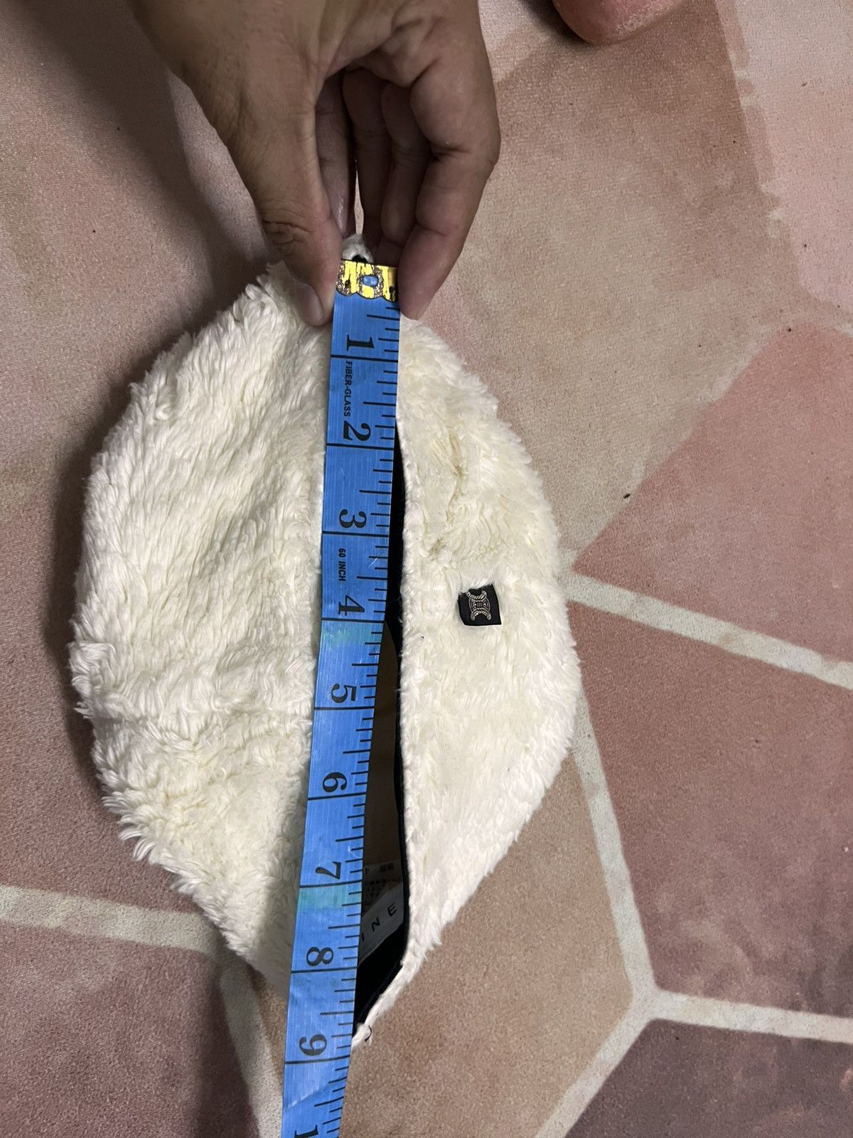 Celine White-cream Celine fluffy Hats Size ONE SIZE - 8 Thumbnail