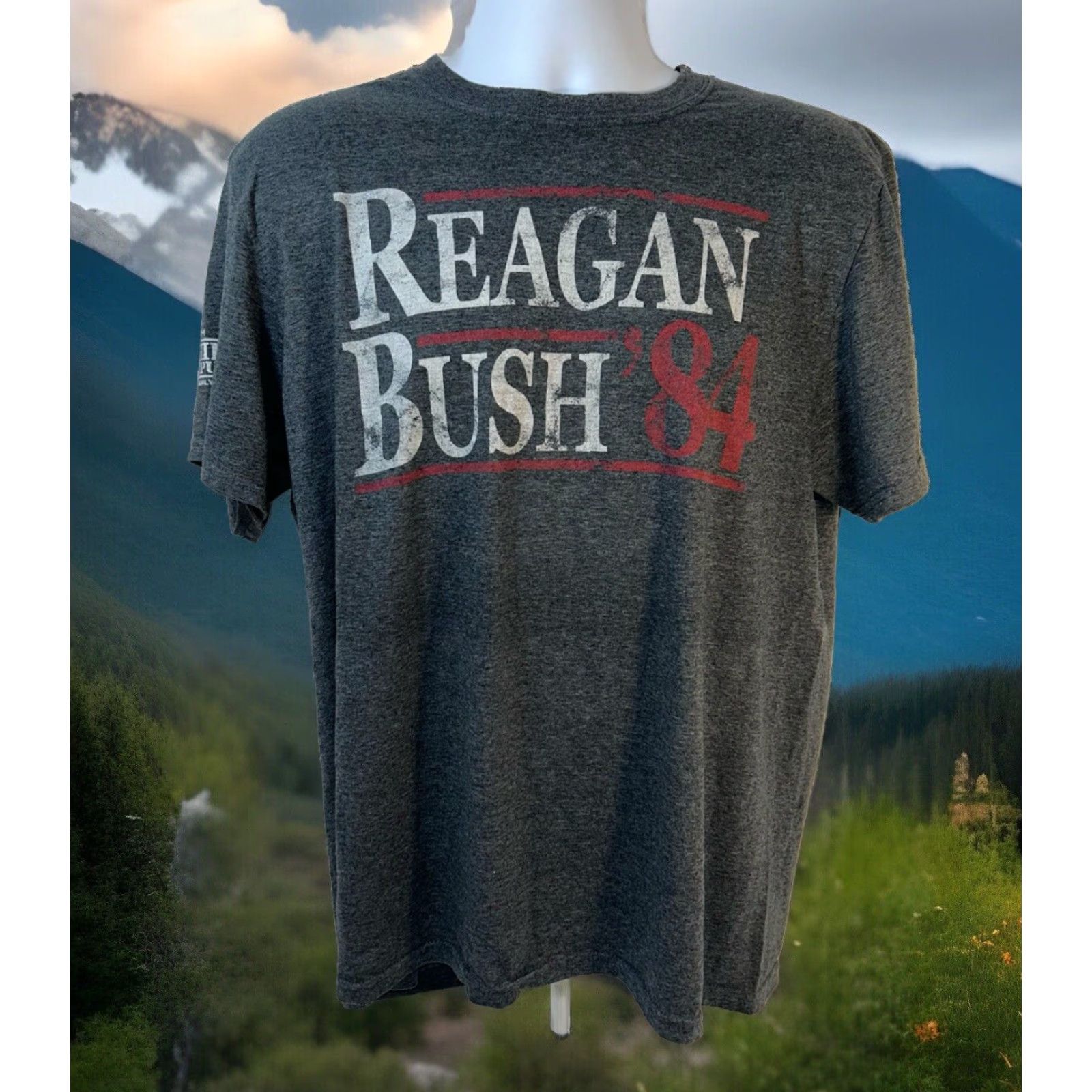 Gildan Reagan-Bush ‘84 Campaign Shirt Men Large Retro Republican Dark Heather Gray Shirt Mens Graphic Tee Size US L / EU 52-54 / 3 - 4 Thumbnail