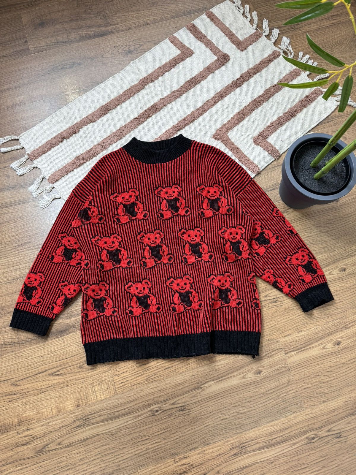 Vintage VINTAGE CUTE BEAR ADELE KNITTED BOXY SWEATER Size US S / EU 44-46 / 1 - 3 Thumbnail