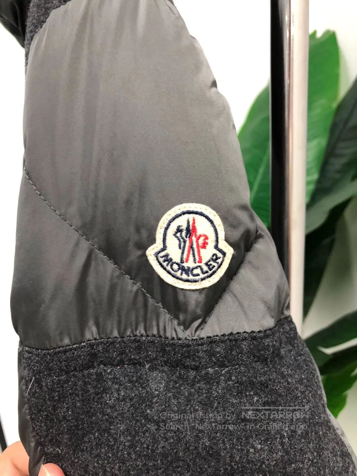 Moncler moncler cashmere down coat in black. Size US M / EU 48-50 / 2 - 3 Thumbnail