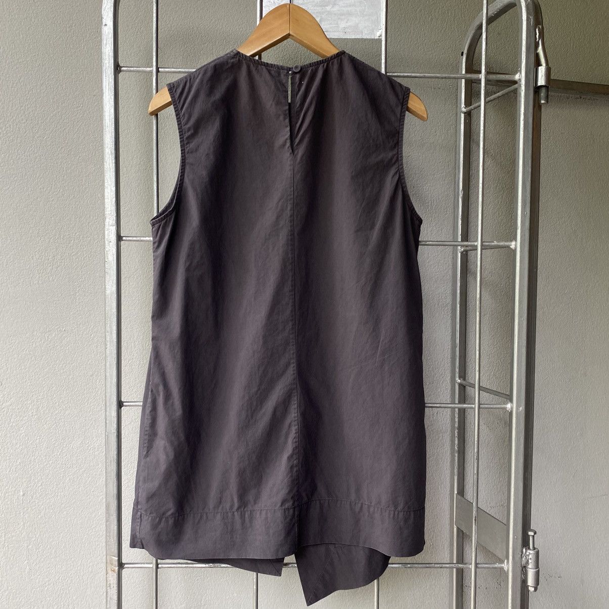 Acne Studios Acne Studios Brown Sleeveless Round Neck Top with Folded Hem Size XXS / US 00 / IT 34 - 9 Thumbnail