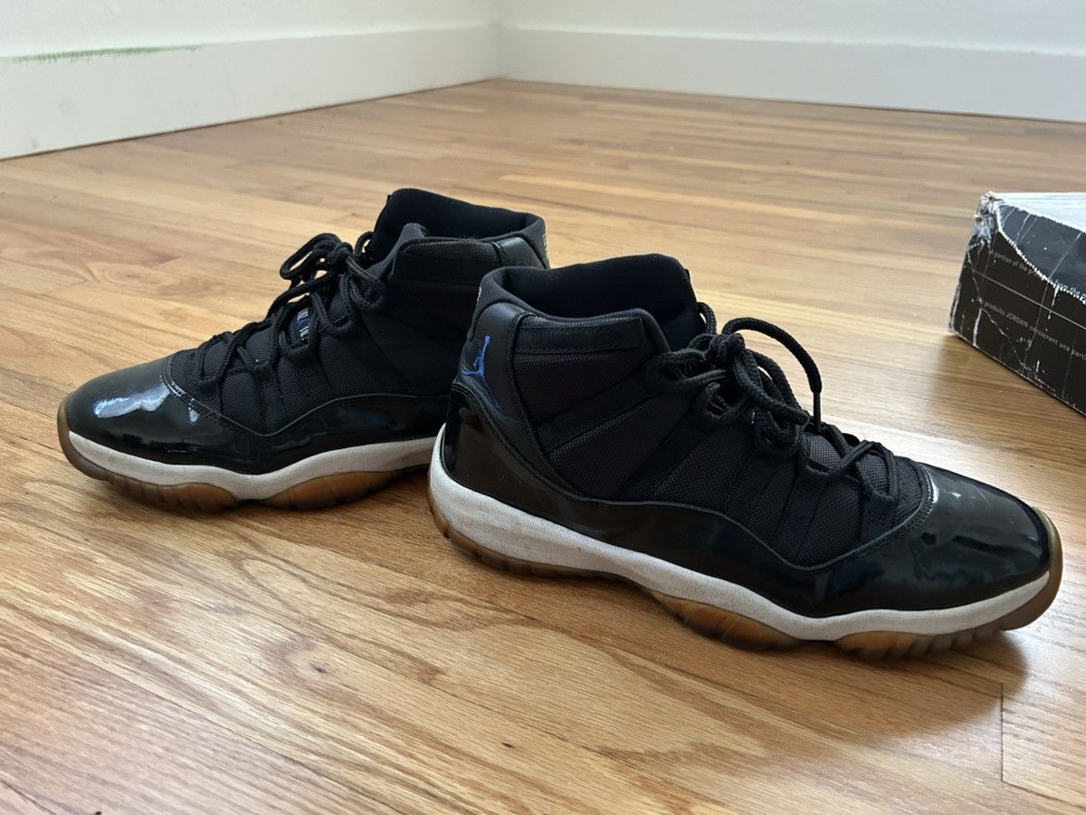 Nike Nike Air Jordan 11 Space Jam 2000 size 11 Size US 11 / EU 44 - 2 Thumbnail