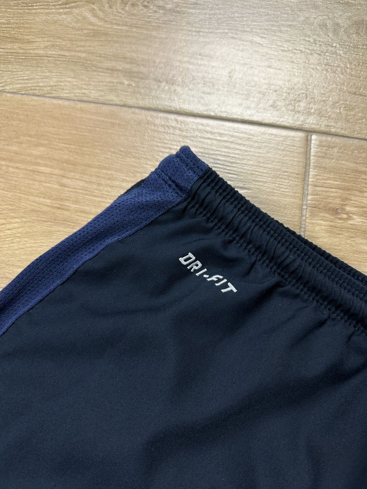 Nike PSG Paris Saint Germain Nike Dri-Fit Home Soccer Shorts Size US 30 / EU 46 - 6 Thumbnail