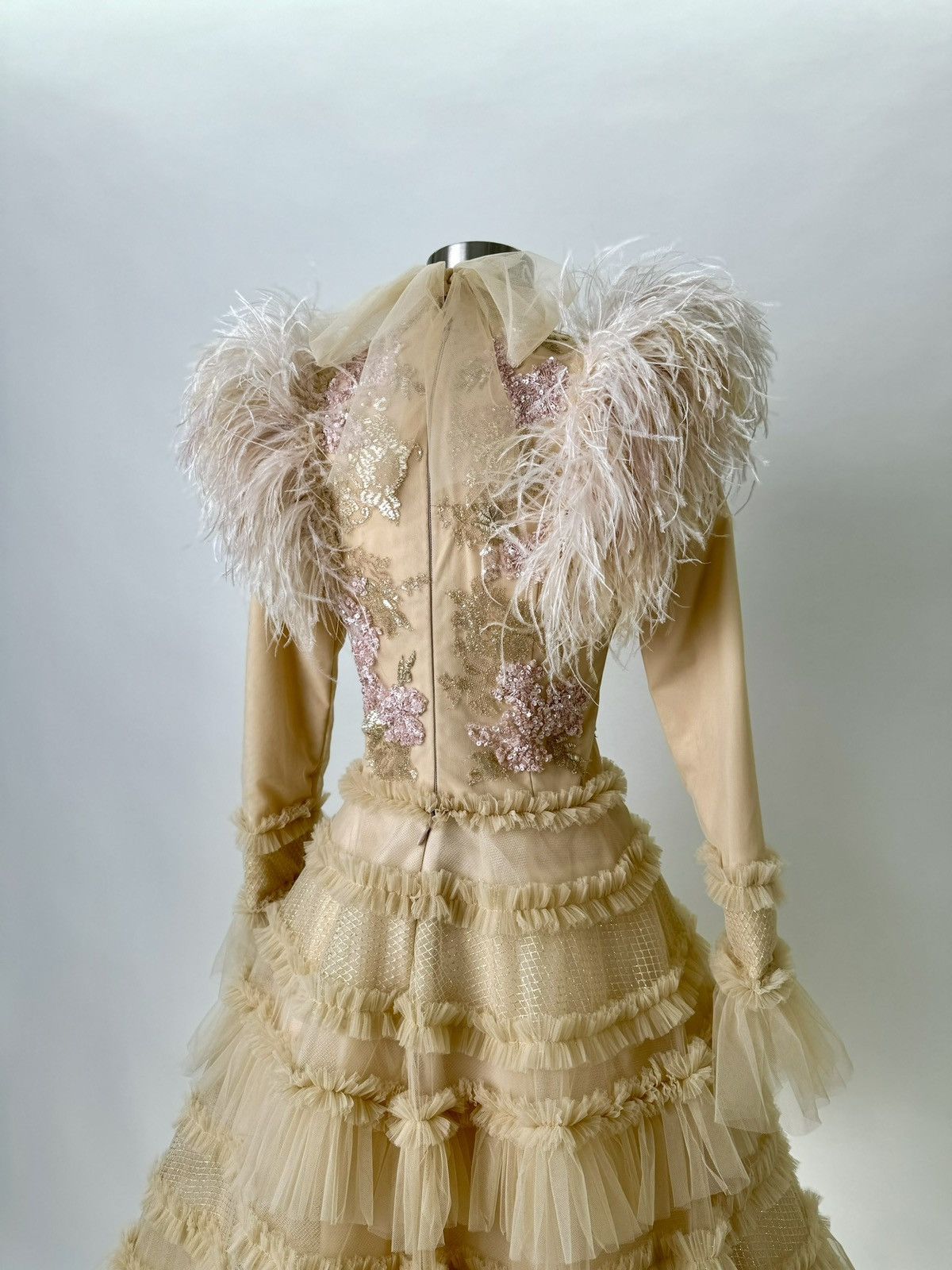 Other Preloved US 2 Anna Augusta Gold Maxi Evening Dress Size XS / US 0-2 / IT 36-38 - 9 Thumbnail