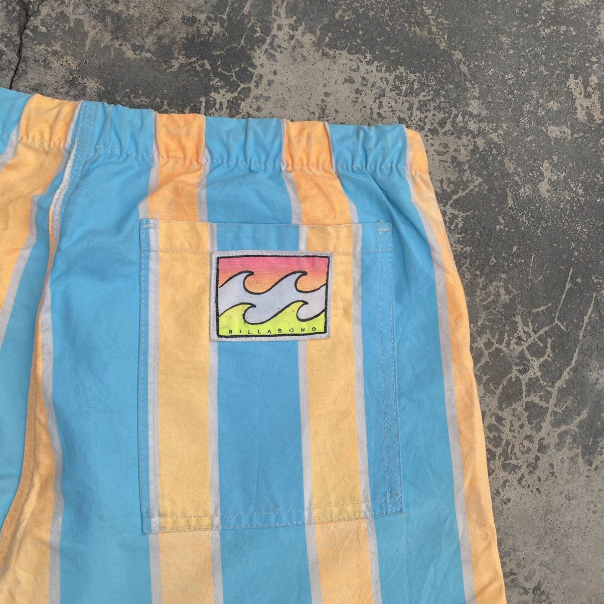Billabong Rare 1990s Billabong Australia Shorts Size US 32 / EU 48 - 4 Thumbnail