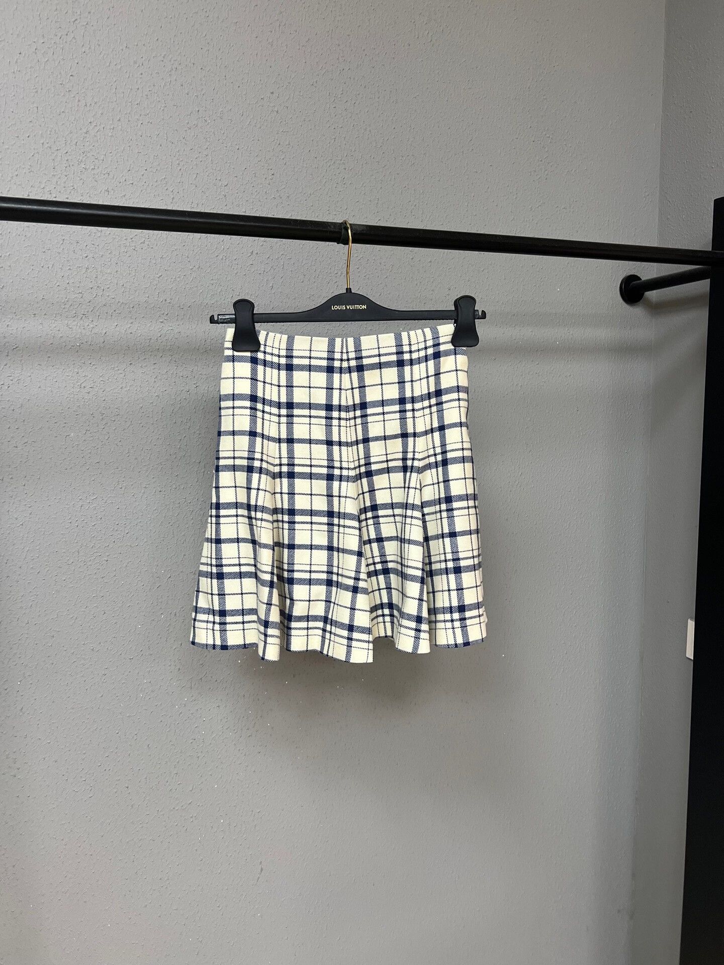 Dior dior wool plaid skirt size 34 new Size 34" / US 12 / IT 48 - 1 Thumbnail
