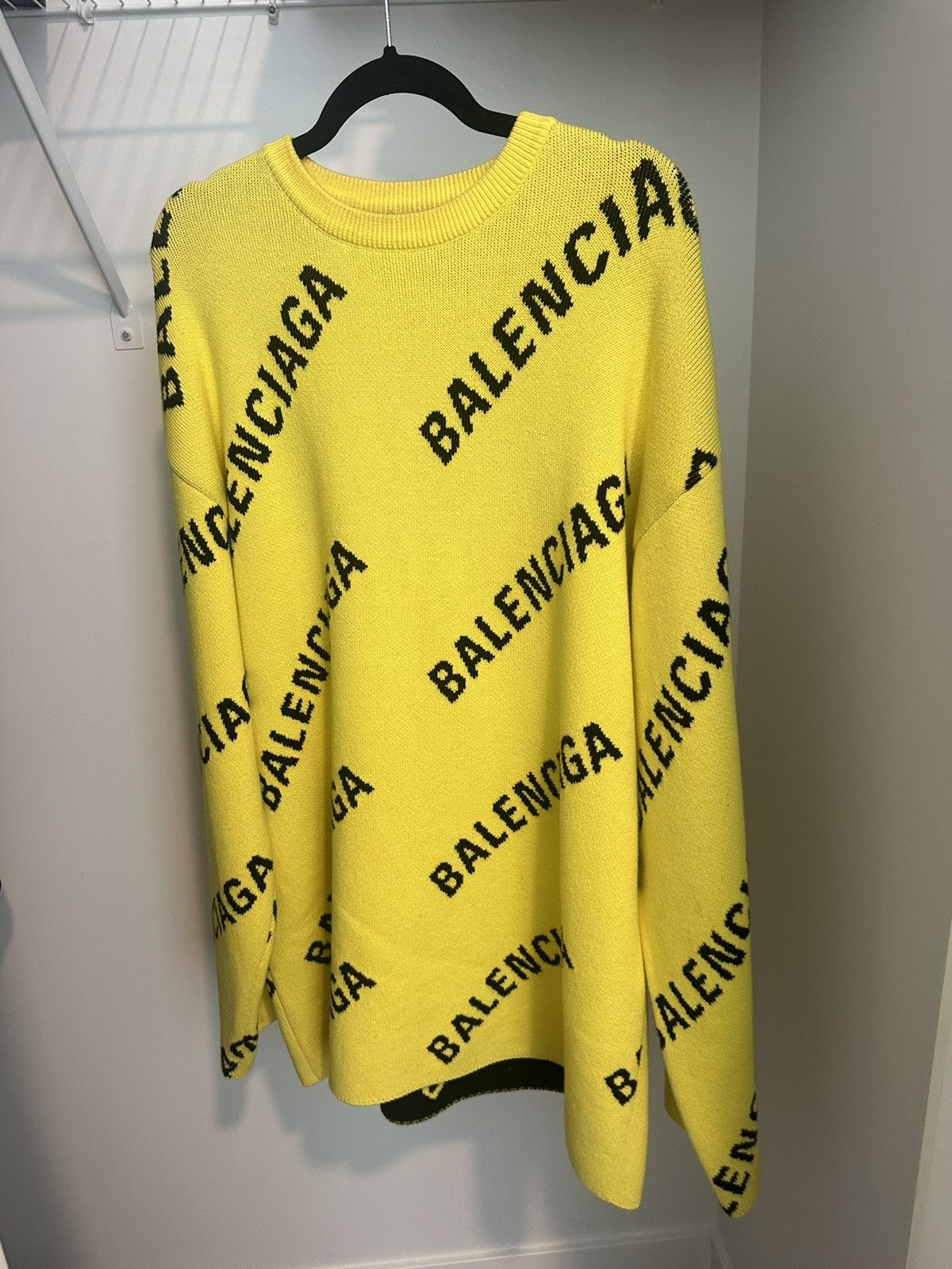 Balenciaga Balenciaga Logo Intarsia Oversize Crewneck Sweater Size US M / EU 48-50 / 2 - 1 Thumbnail