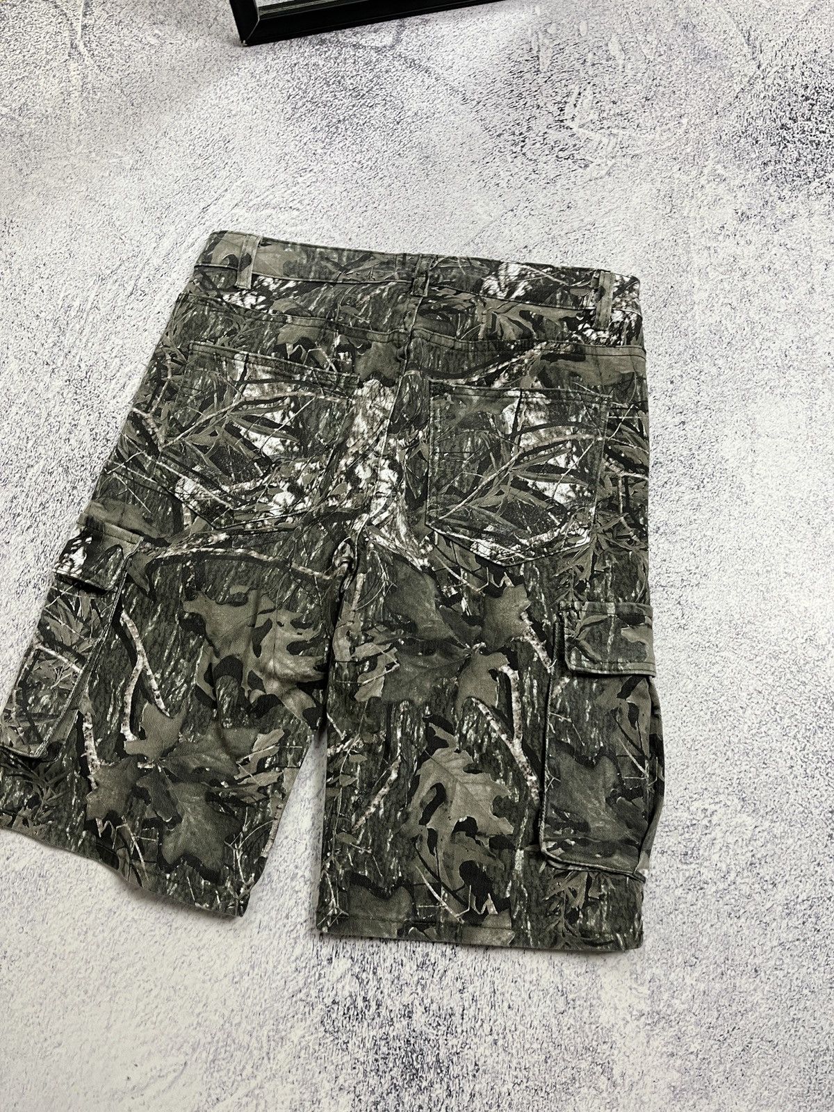 Realtree Real Tree Camo Cargo Shorts Streetwear Hype Y2k Camouflage Size US 32 / EU 48 - 9 Thumbnail