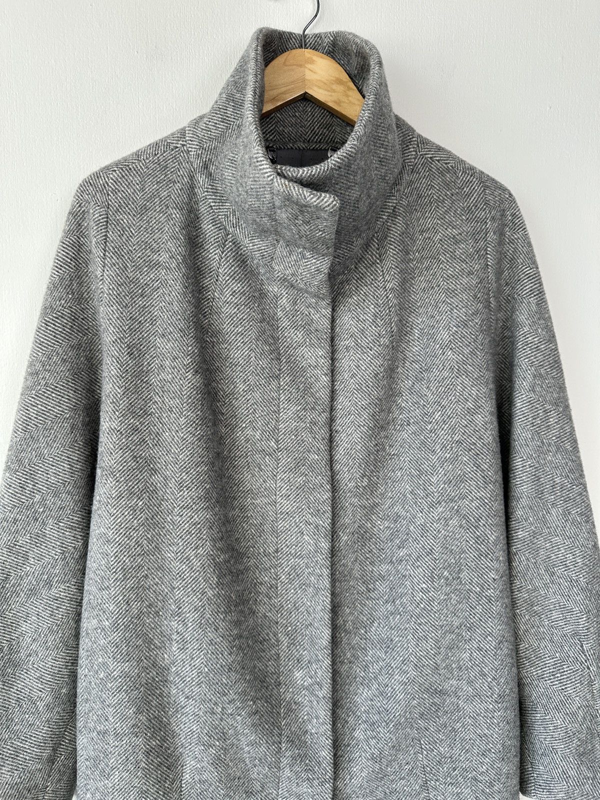 Weekend Max Mara Weekend Max Mara Italy Wool Gray Snap Button Coat size US 10 Size M / US 6-8 / IT 42-44 - 6 Thumbnail