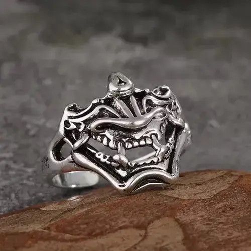 Jewelry Demon Skeleton Face Punk Grunge Ring Size ONE SIZE - 2 Thumbnail