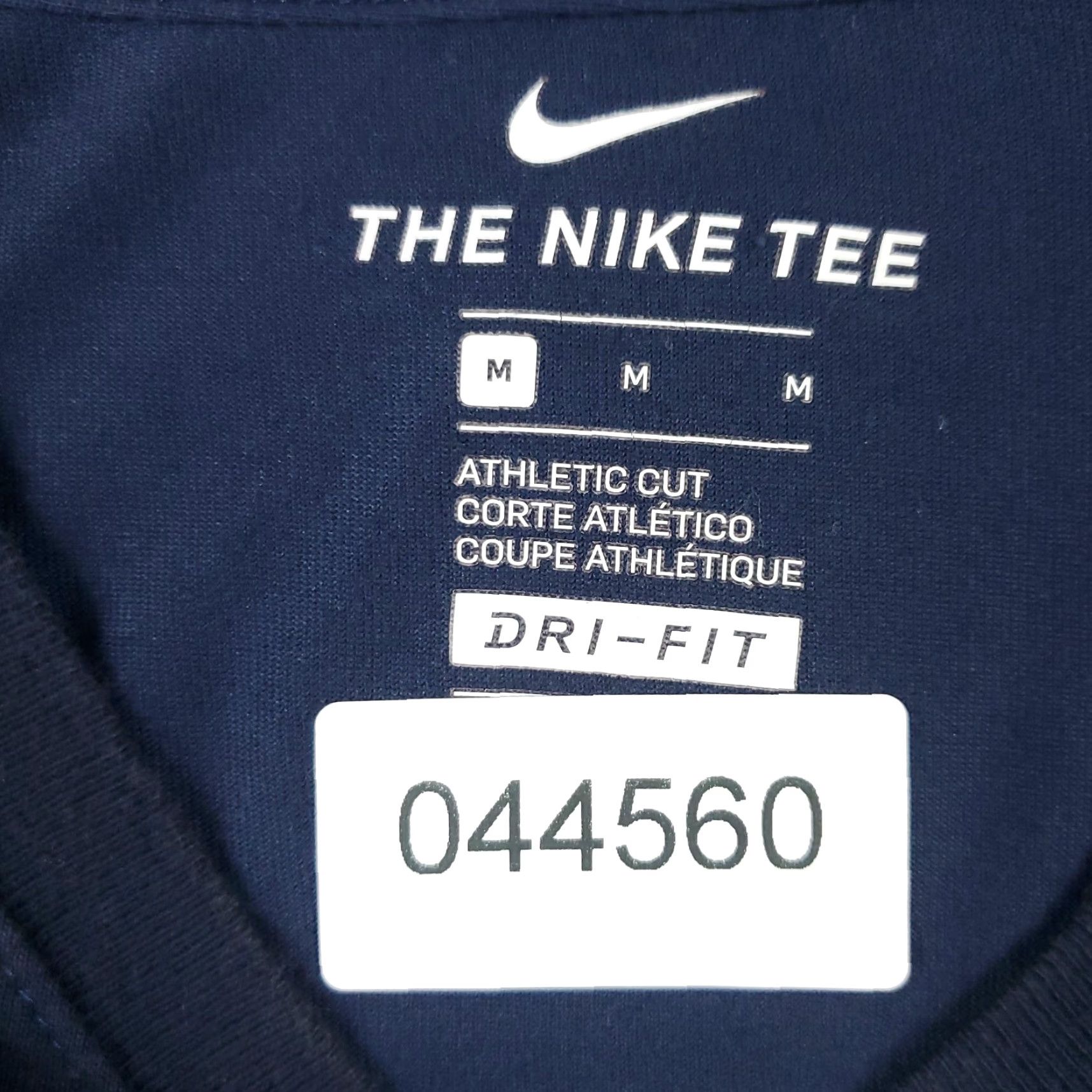 Nike Nike T Shirt Mens Size Medium Blue Swoosh Logo Casual Short Sleeve Adult Regular Cotton Blend T-Shirt Mens Clothing Size US M / EU 48-50 / 2 - 7 Thumbnail