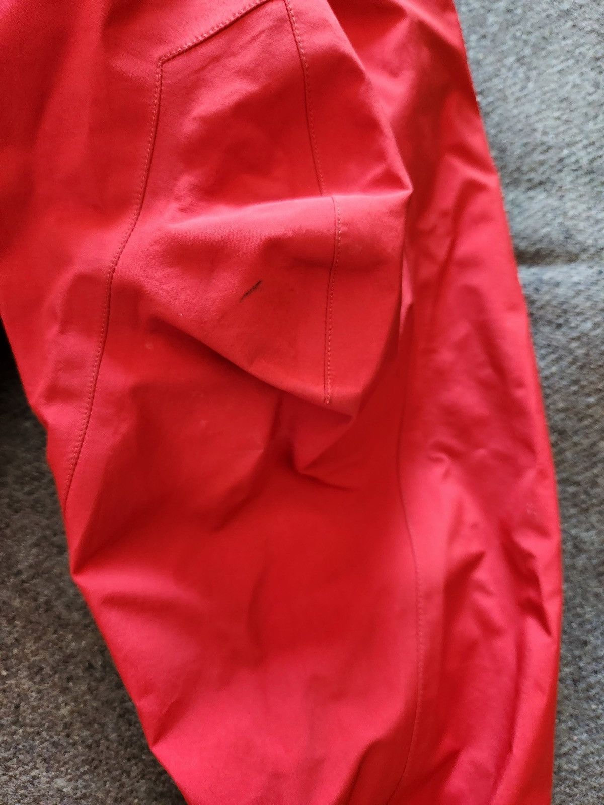 Arc'teryx Arc’teryx Alpha SV 1st Edition Gold Label 1999 Red Deadstock Size US XL / EU 56 / 4 - 6 Thumbnail