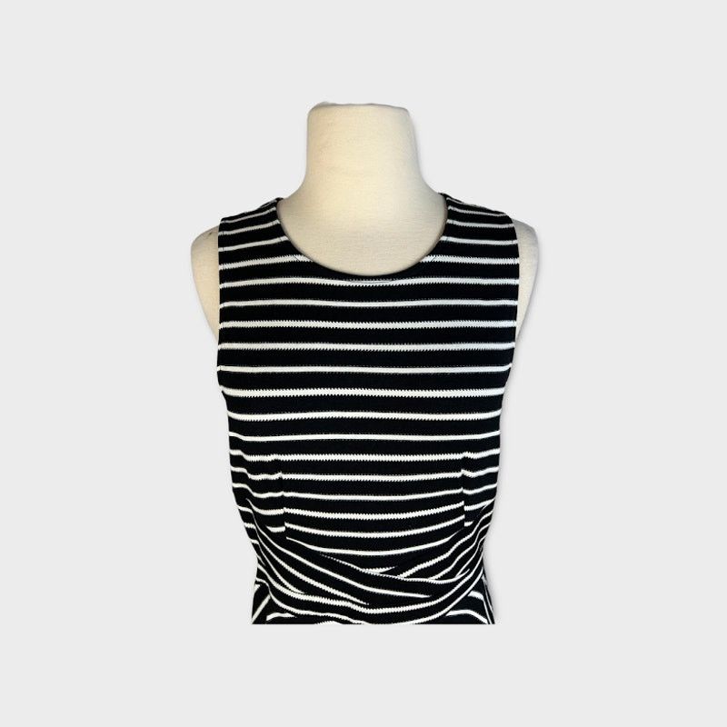 Target Basics Xhilaration | Cutout dress | Size Medium NWT Size M / US 6-8 / IT 42-44 - 6 Thumbnail