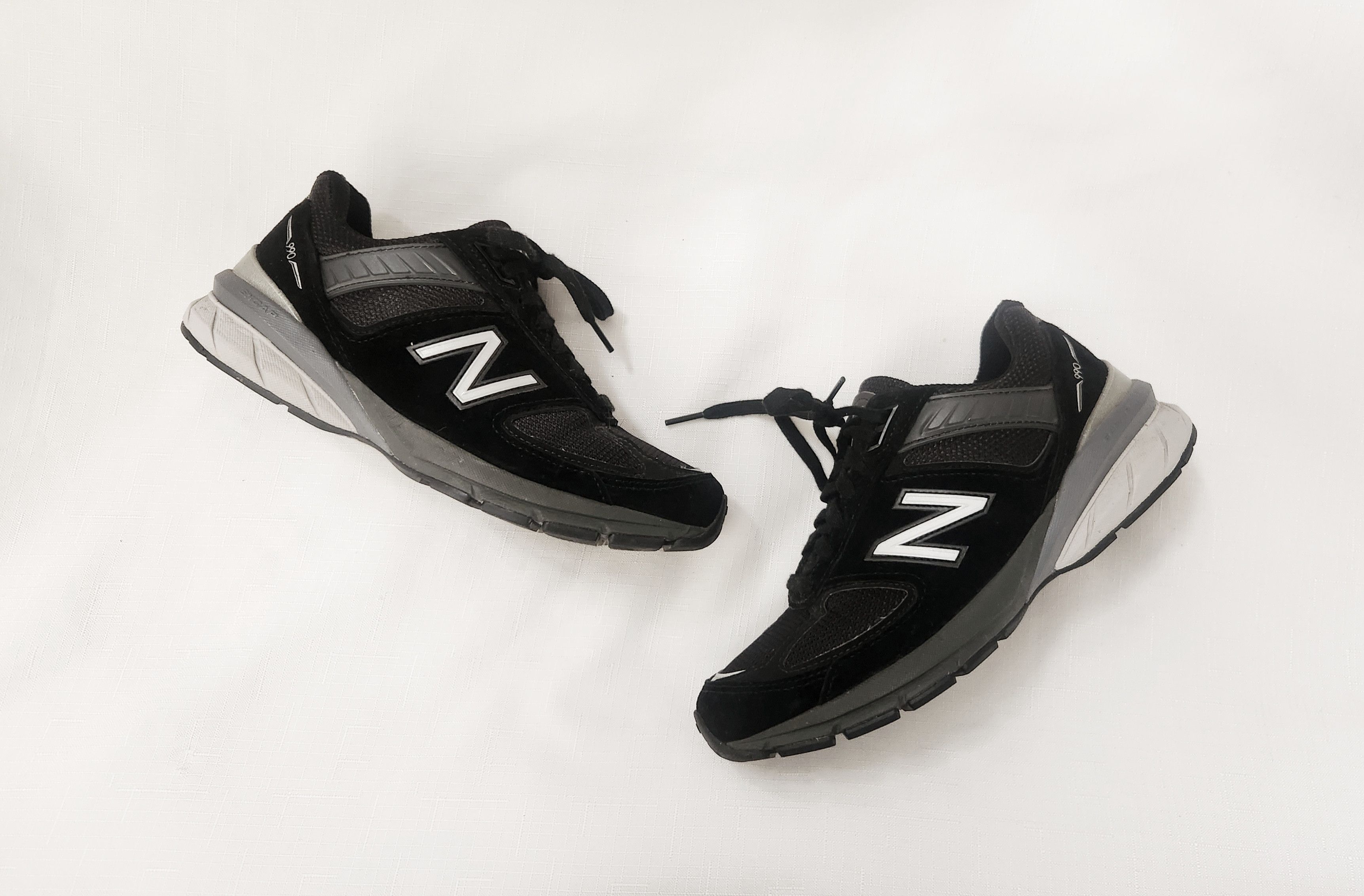 New Balance New Balance 990 v5 MADE in USA Core Black Womens 7.5 W990BK5 Size US 7.5 / IT 37.5 - 1 Thumbnail