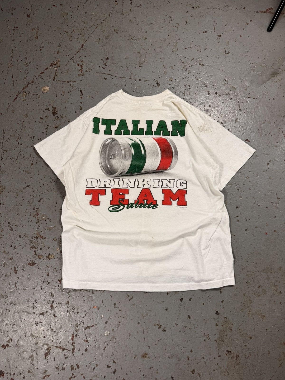Vintage Vintage 1996 Distressed Official Italian Drinking Team Tee Size US XL / EU 56 / 4 - 1 Thumbnail