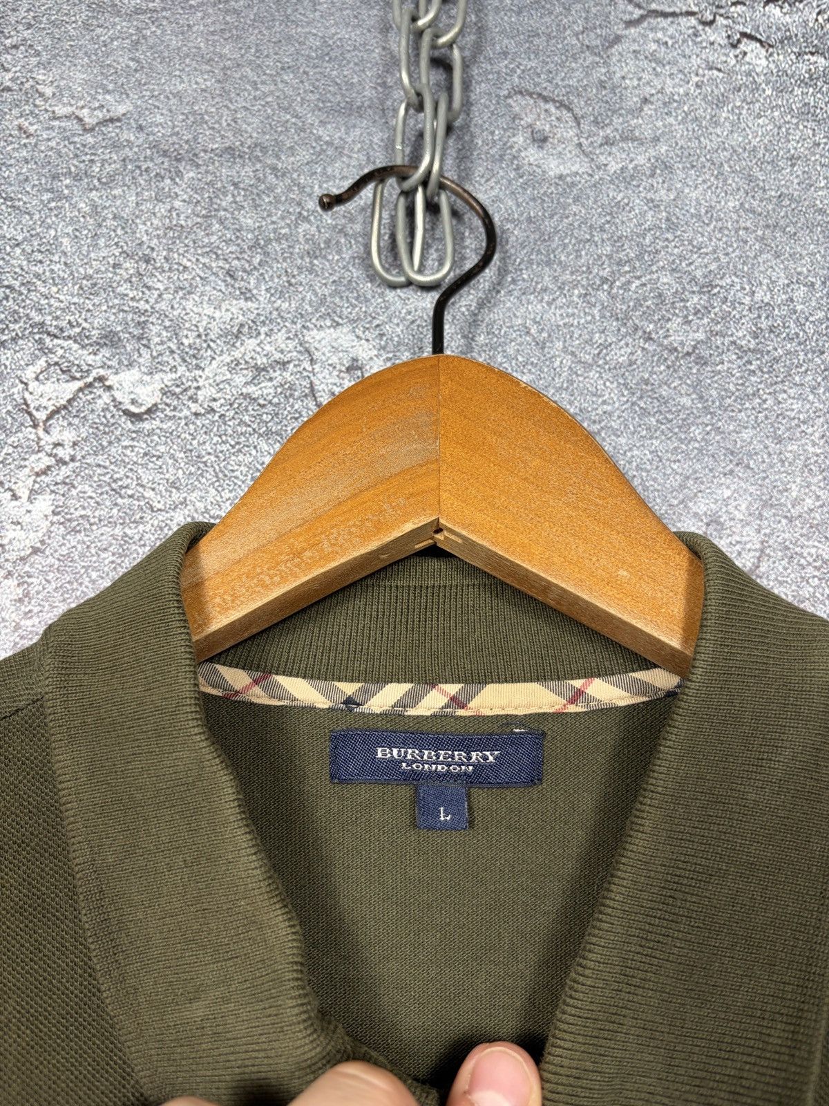 Burberry Vintage Burberry Classic Polo With Logo Size L Size US L / EU 52-54 / 3 - 9 Thumbnail