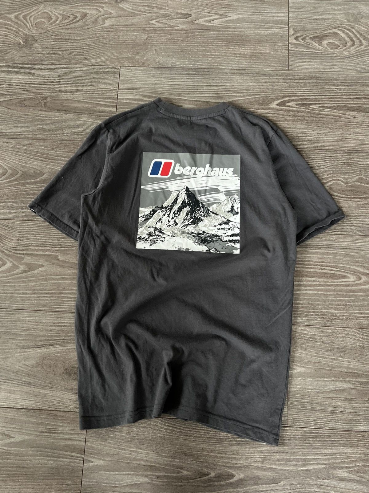 Berghaus Berghaus 100% Organic Cotton Big Logo Gorpcore Tee Size US M / EU 48-50 / 2 - 3 Thumbnail