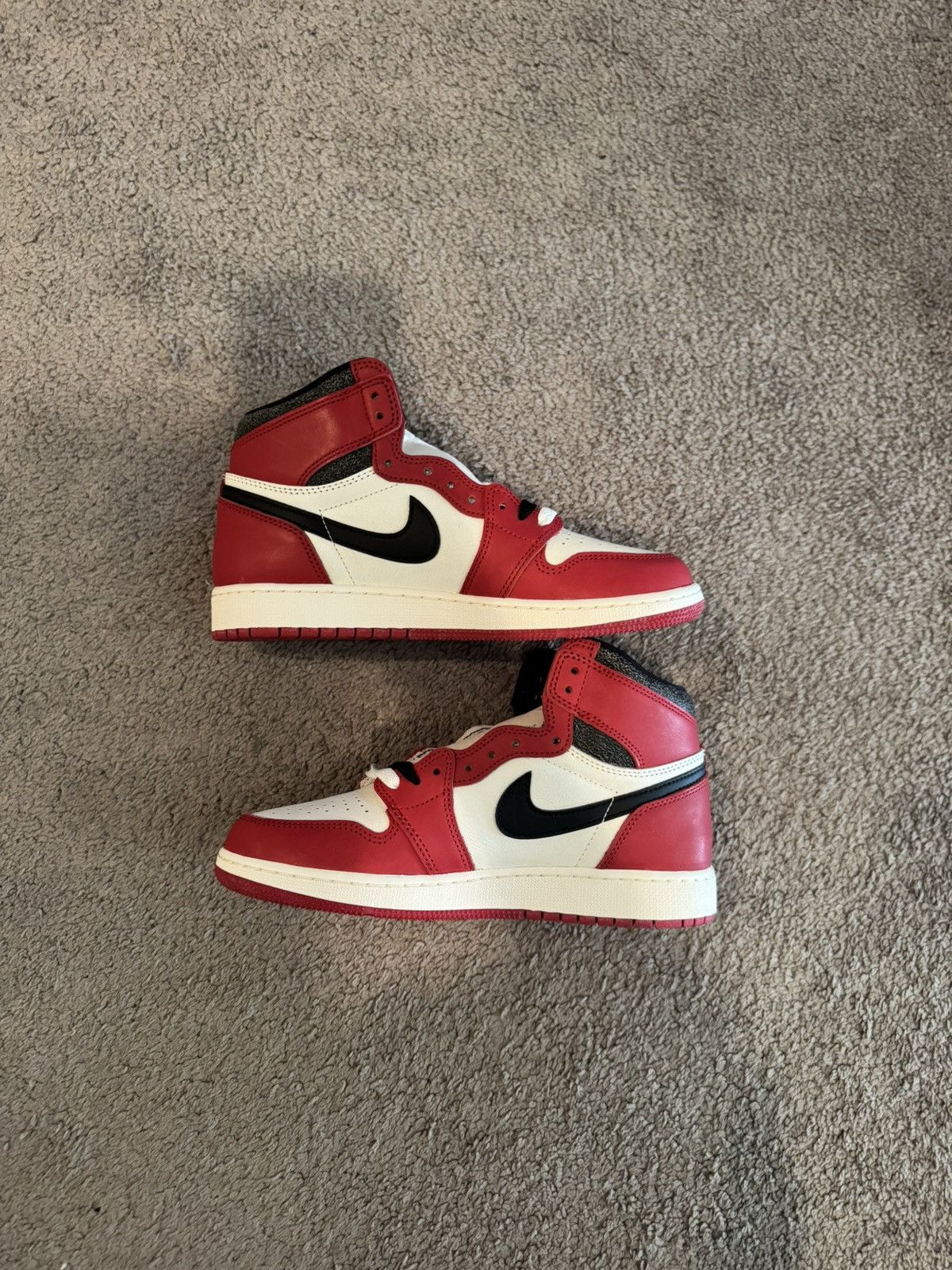 Jordan Brand JORDAN 1 RETRO HIGH LOST AND FOUND SIZE 7Y Size US 7 / EU 40 - 3 Thumbnail