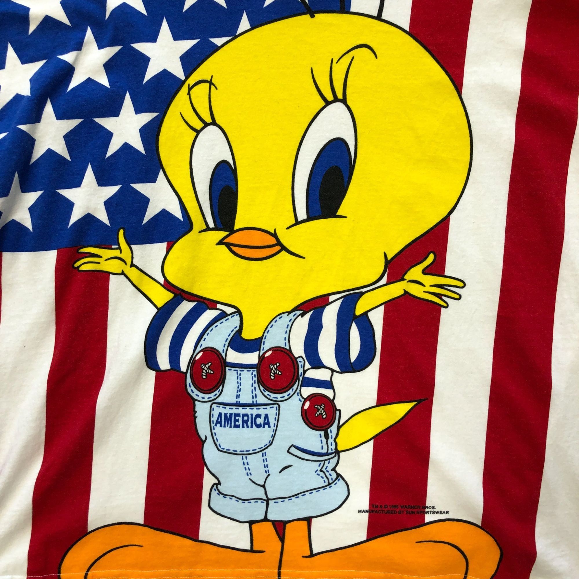 Other Vintage Tweety Bird American Flag White T-Shirt - Size XL Size US XL / EU 56 / 4 - 2 Thumbnail