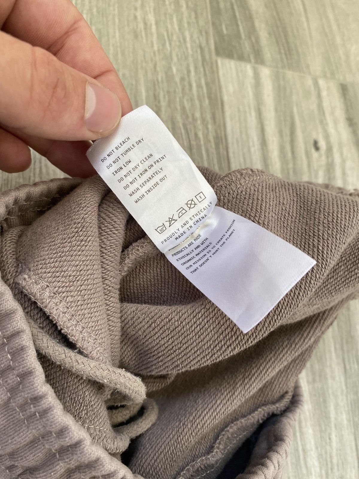 Broken Planet Broken Planet Taupe Pants Straight Jogger Sweatpants Size US 32 / EU 48 - 13 Thumbnail