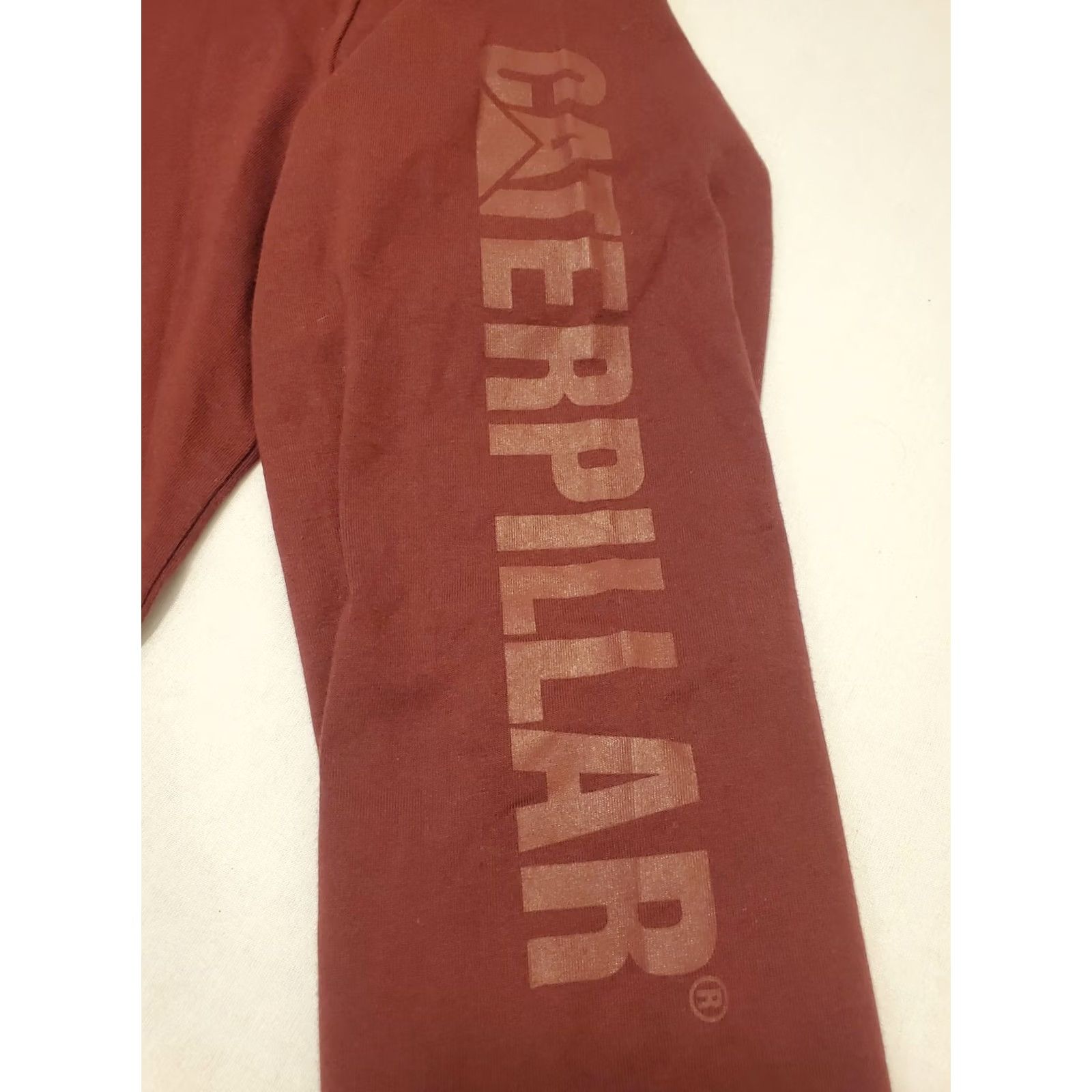 Caterpillar Caterpillar ViralOff Long Sleeve Shirt Unisex Sz L Marroon Red With Gator Mask Size US L / EU 52-54 / 3 - 6 Thumbnail