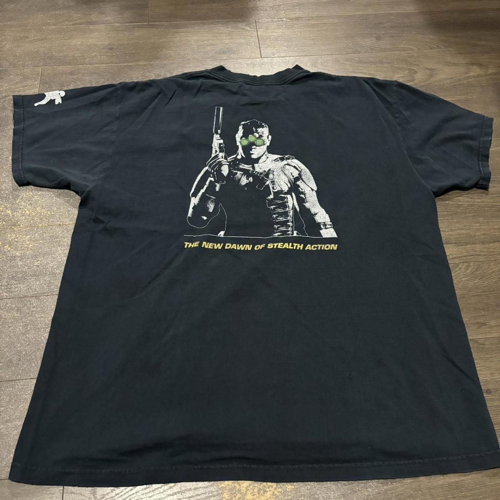 Fruit Of The Loom Vintage tom Clancy’s splinter cell pandora tomorrow t shirt Size US XL / EU 56 / 4 - 6 Thumbnail