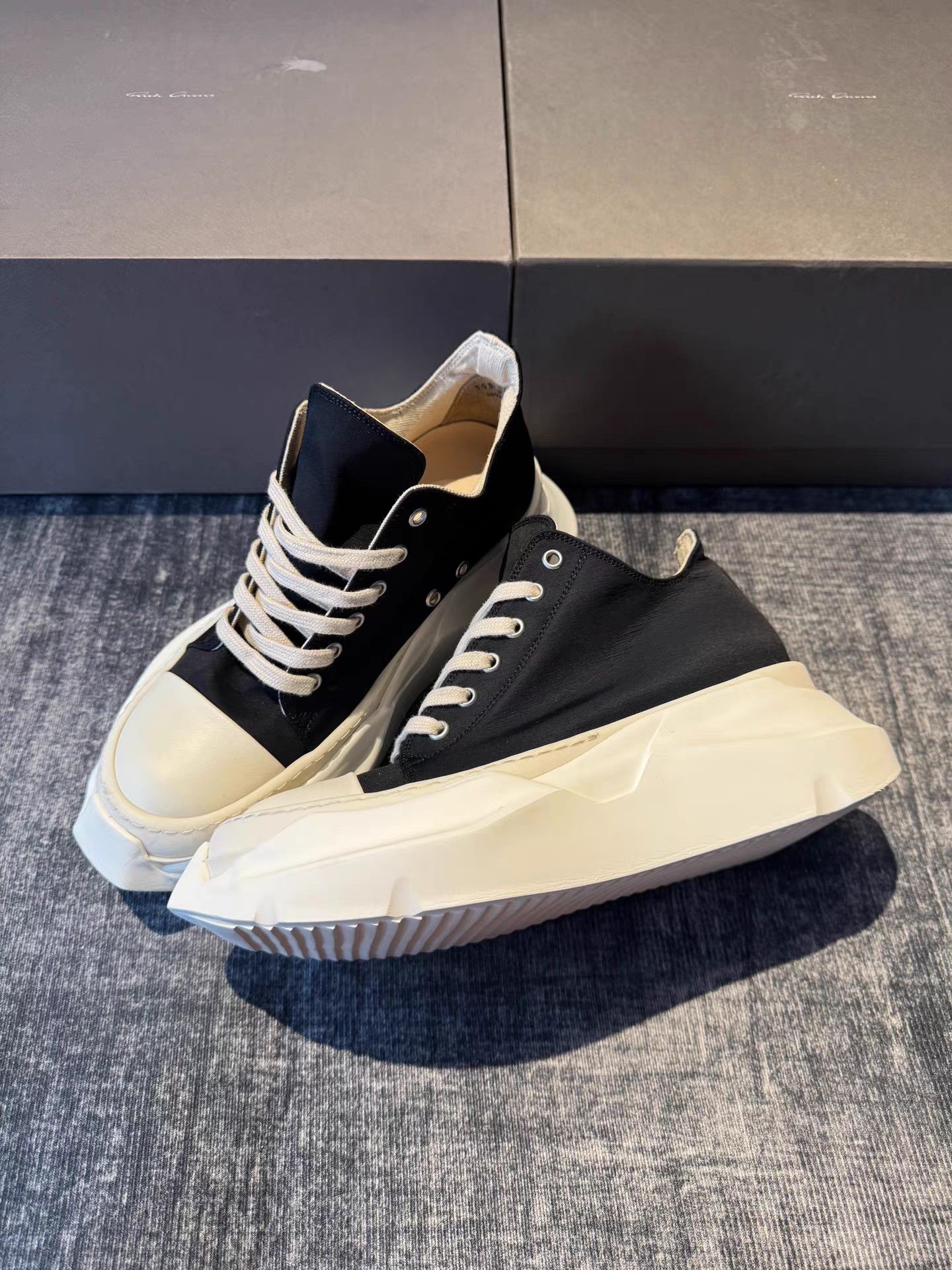 Rick Owens Rick Owens Tank Sole Big Converse Size US 6.5 / EU 39-40 - 1 Thumbnail