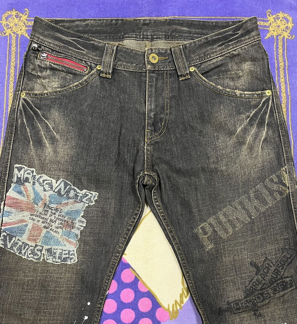 Japanese Brand Punk Skulls Design by RATTLE TRAP Distressed Denim Size US 34 / EU 50 - 3 Thumbnail