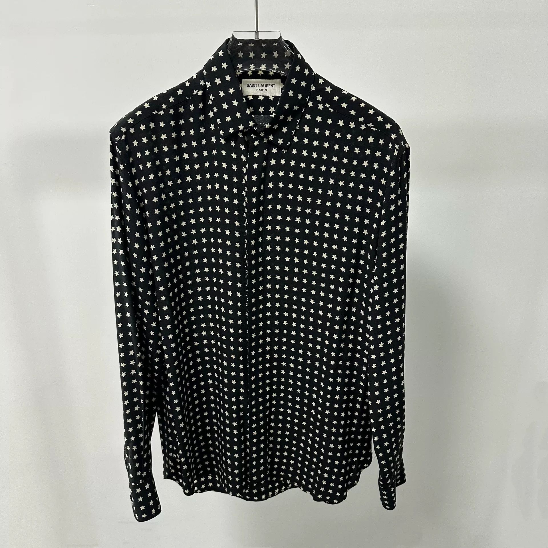 Saint Laurent Paris Saint Laurent Black Star Silk Shirt Size US M / EU 48-50 / 2 - 1 Thumbnail