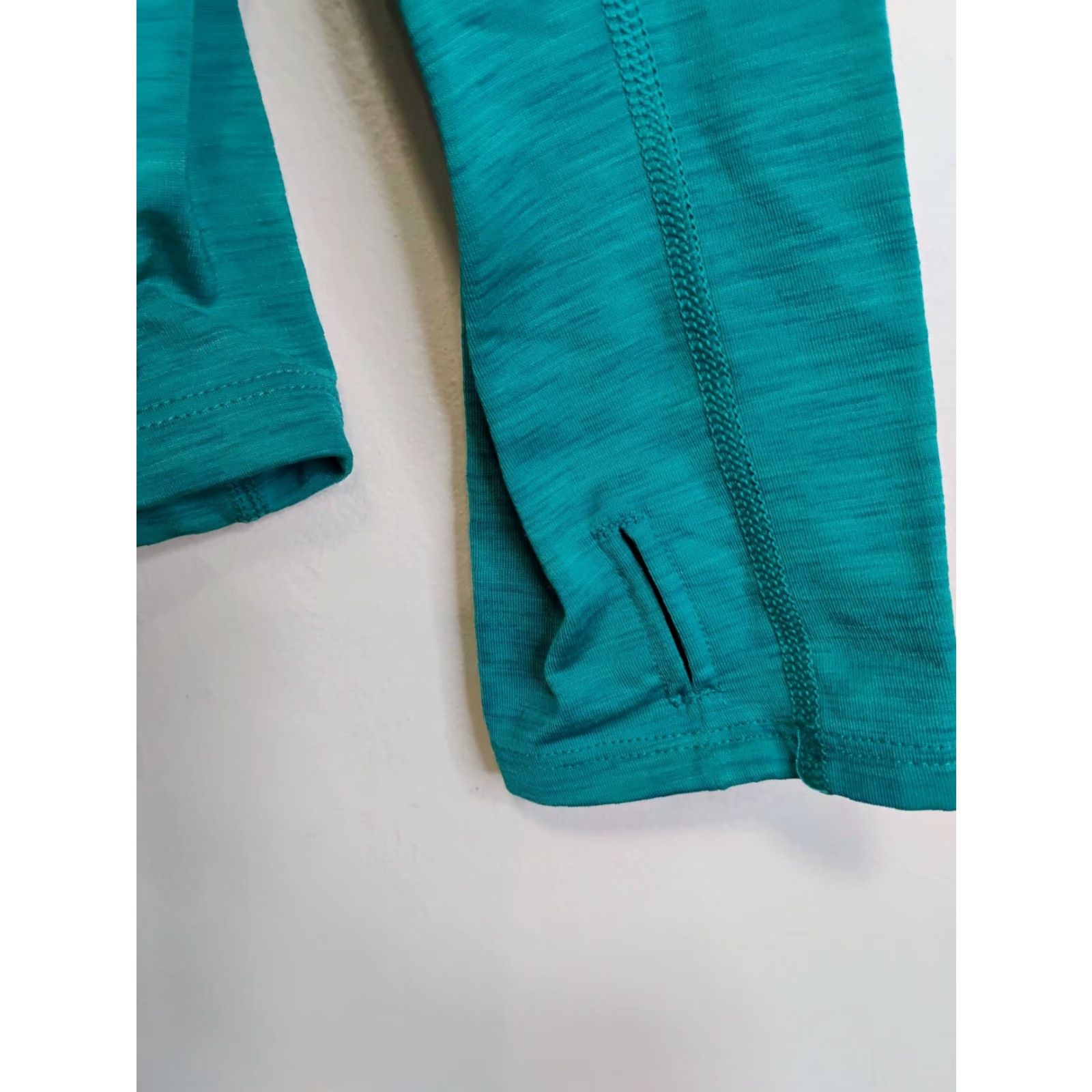 Under Armour Under Armour ColdGear Long Sleeve Shirt Womens Small Green Running & Jogging Pullover Modern Activewear Size S / US 4 / IT 40 - 3 Thumbnail