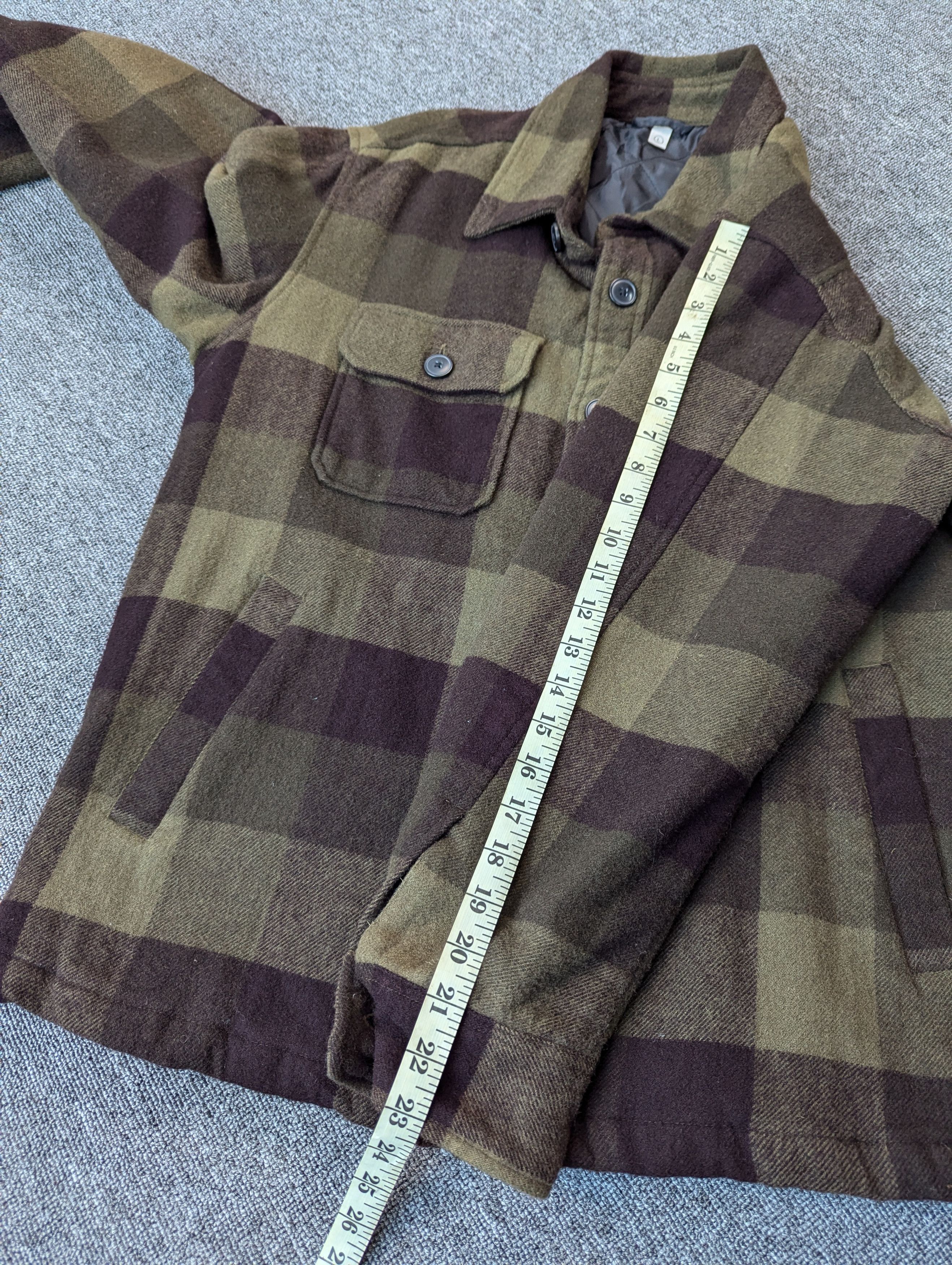 Japanese Brand Vintage Uniqlo Wool Quilted Checkered Flannel Jacket Size US L / EU 52-54 / 3 - 14 Thumbnail