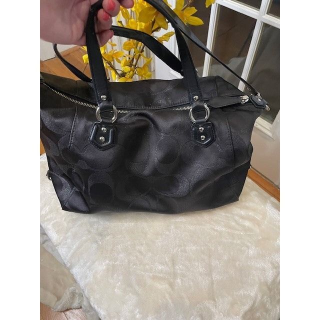 Coach Authentic Coach Leather Trim Black Campbell signature satche Size ONE SIZE - 7 Thumbnail